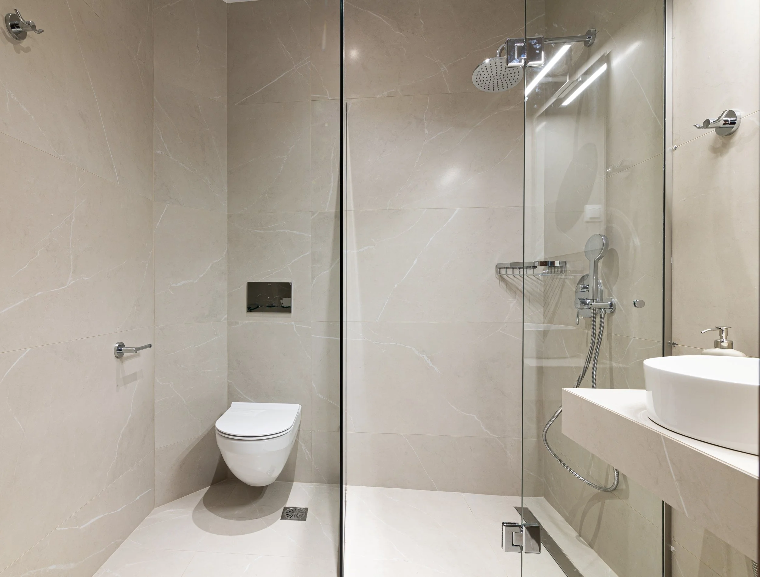 Common Bathroom (2).jpg