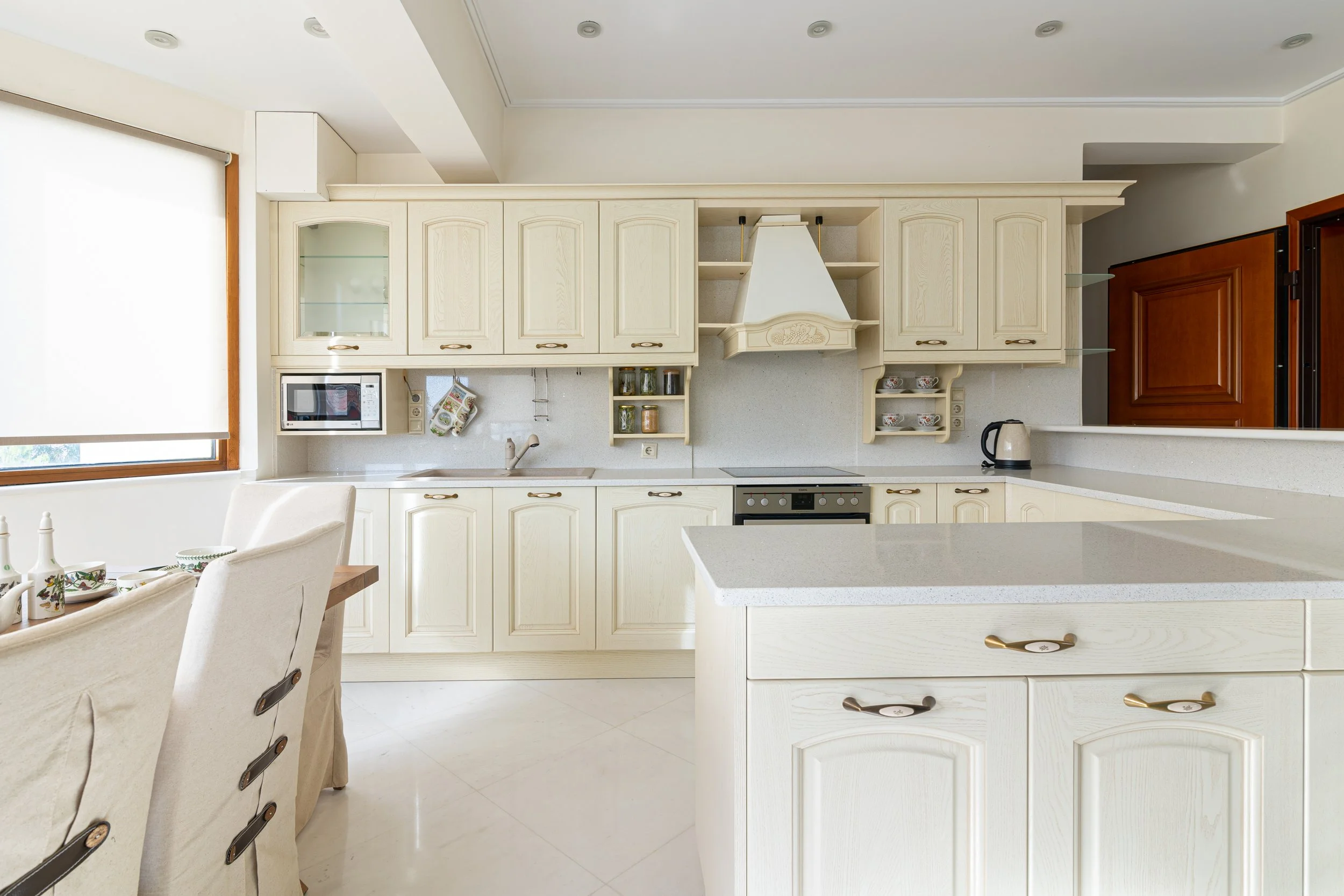 Kitchen (2nd floor) (1).jpg