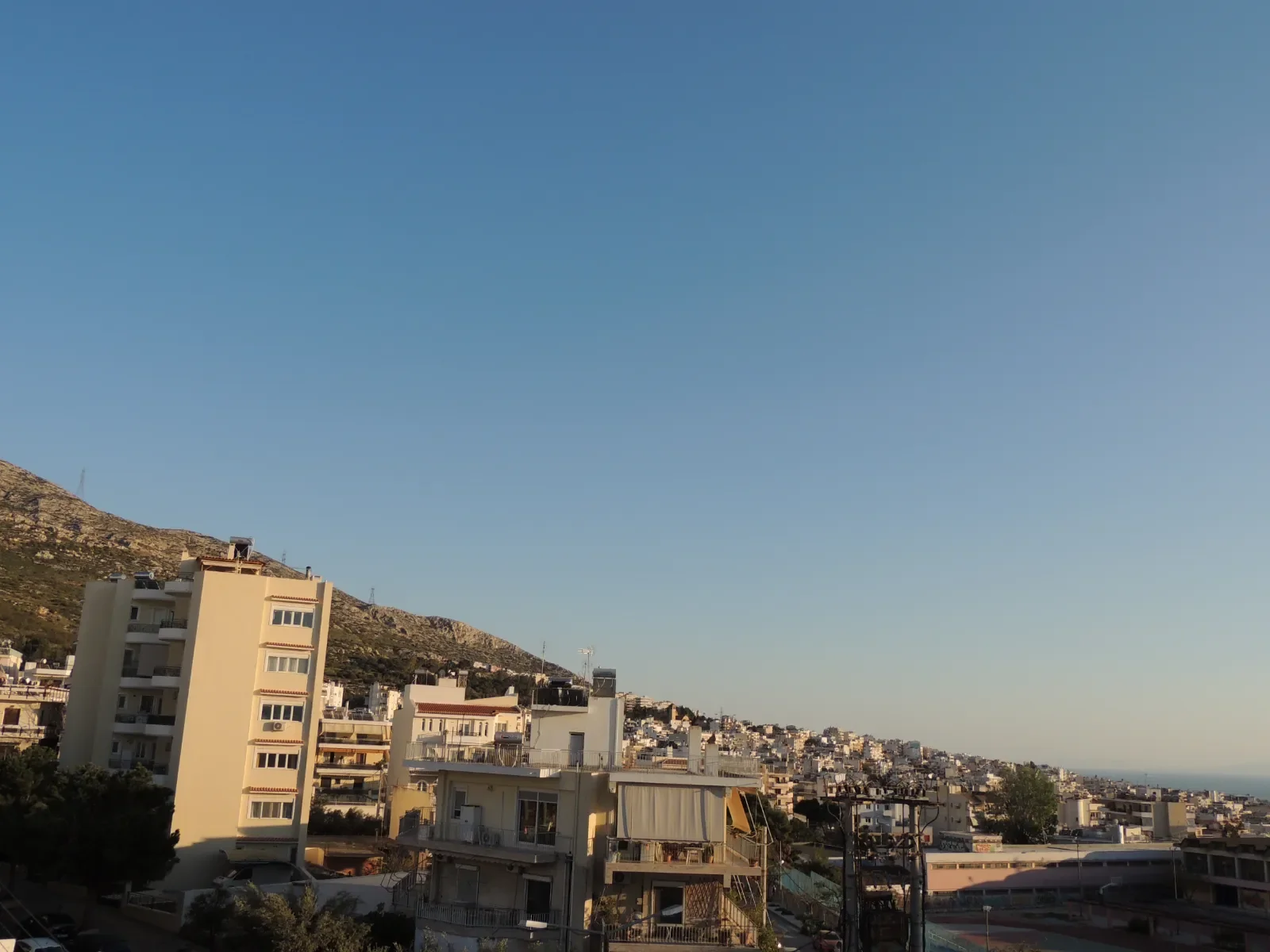 305560906_1600x1200.jpg.webp