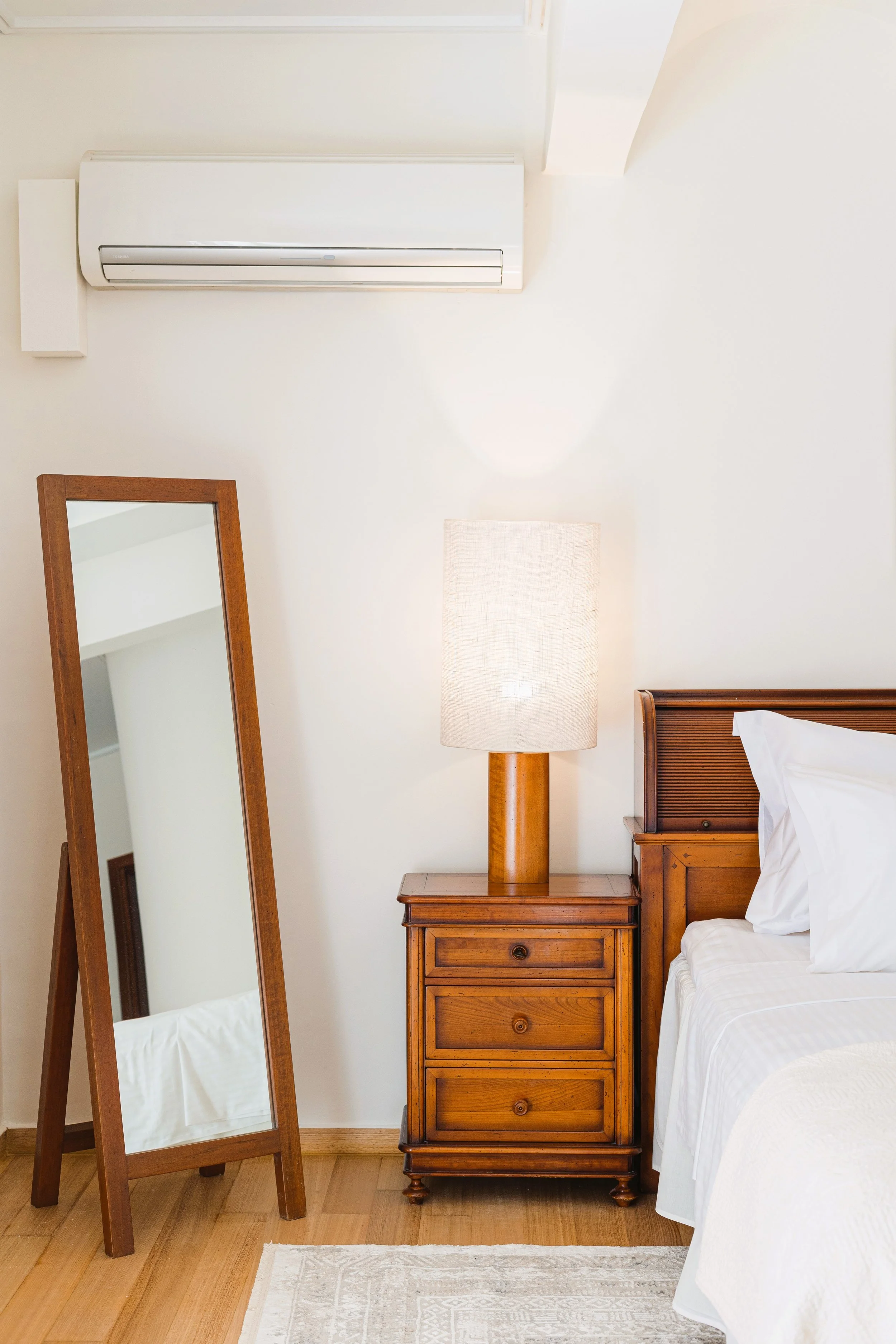 Bedroom No.1 - EnSuite (1st floor) (4).jpg