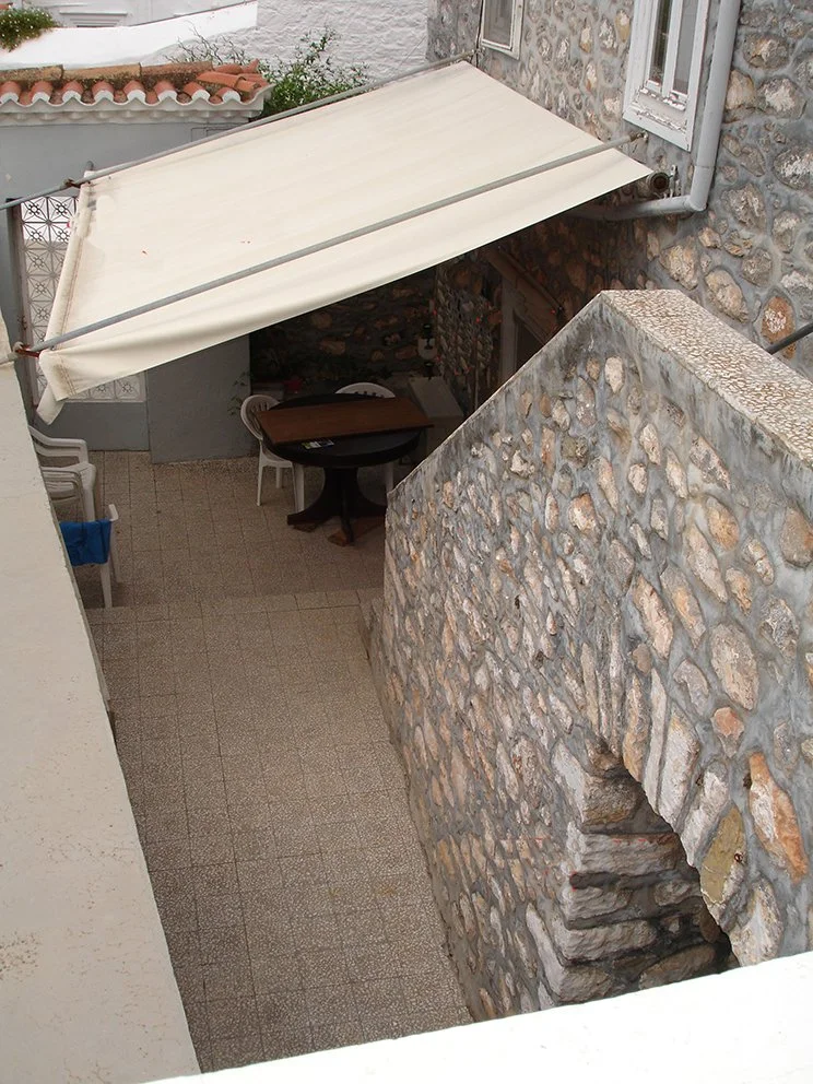 01a. Εntrance courtyard (3).jpg