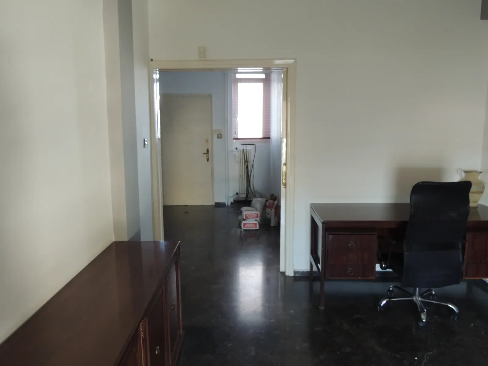 266842070_1600x1200.jpg.webp