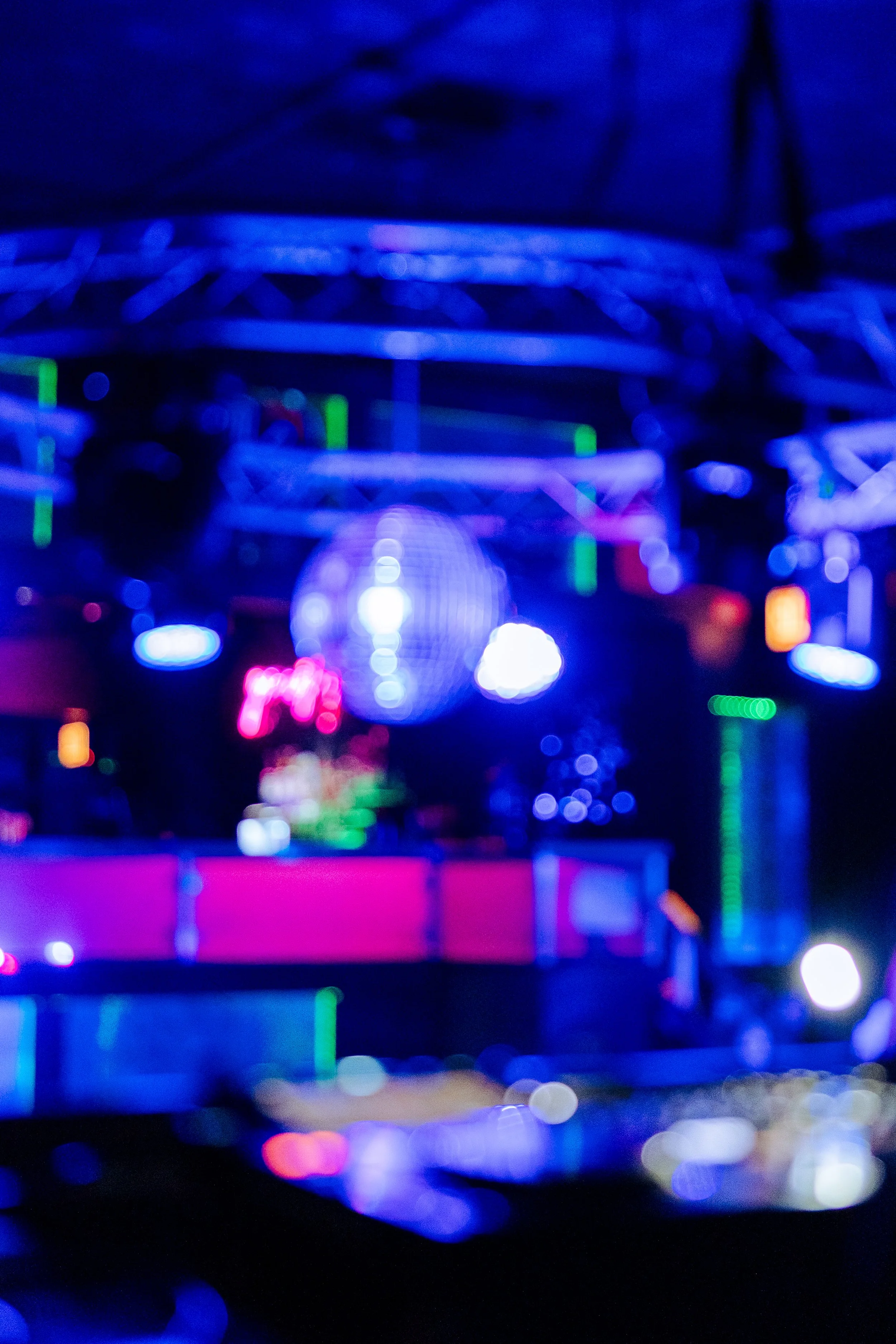 06-22-2025_PlaygroundGatherings_Amplify_NeverHaveIEver_Lyric Newbern_26.jpg