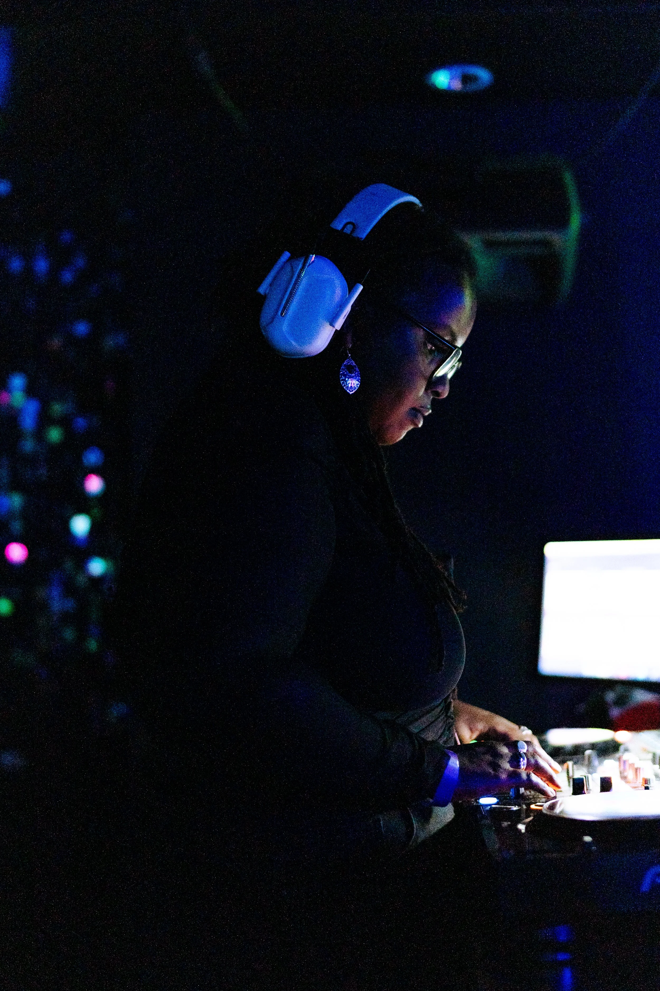 06-22-2025_PlaygroundGatherings_Amplify_NeverHaveIEver_Lyric Newbern_21.jpg