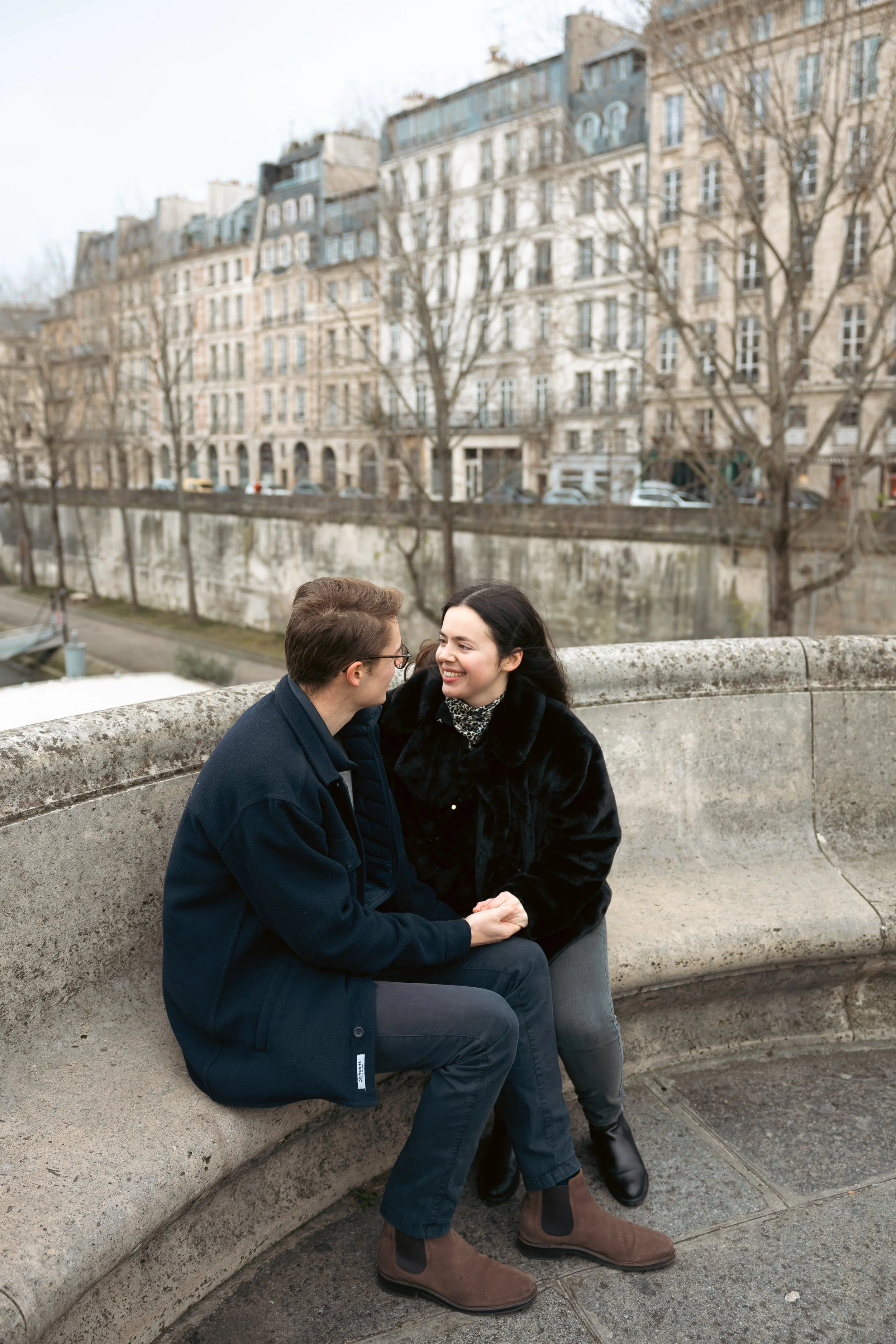 Photo de couple rues de Paris
