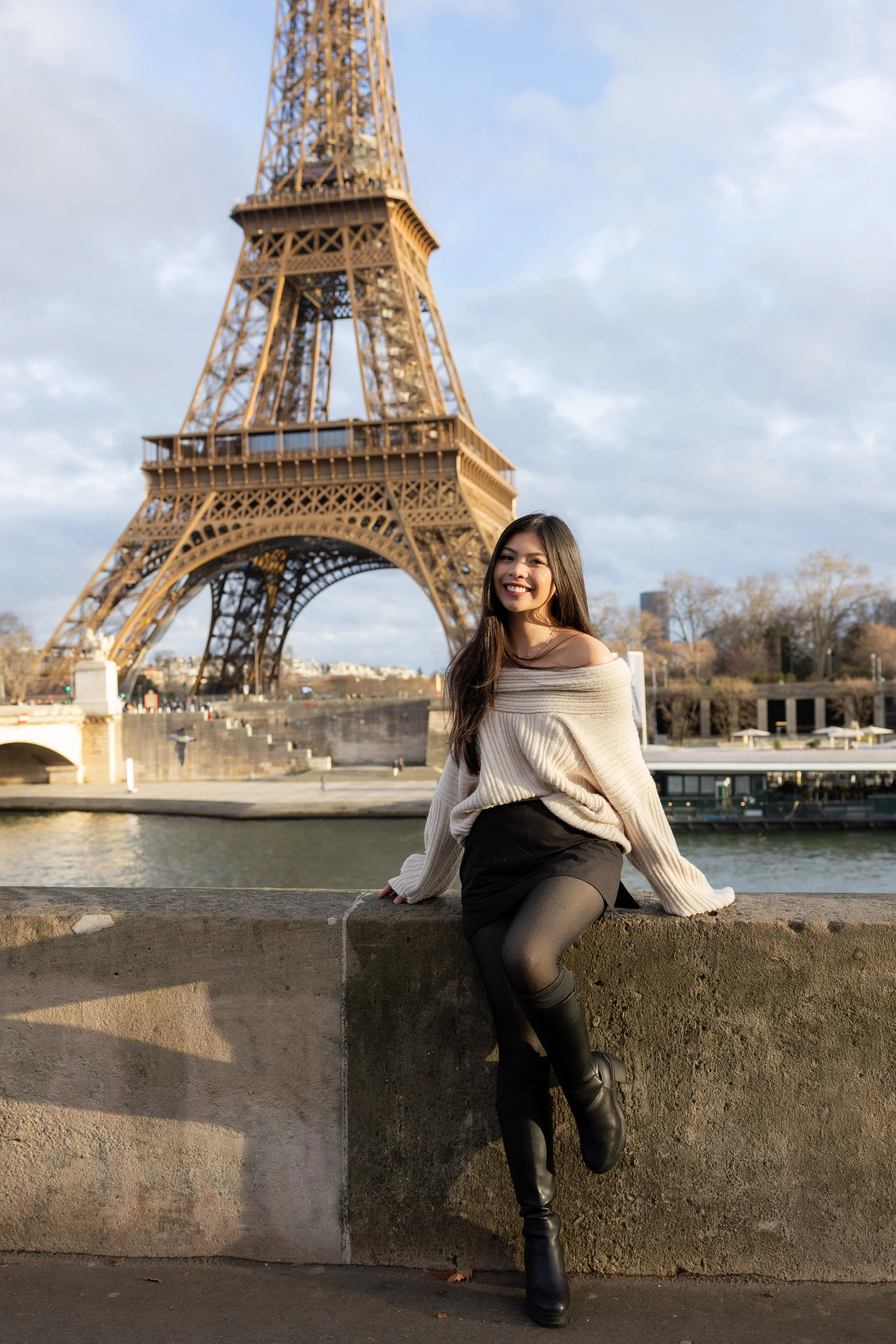 Tour Eiffel et touriste