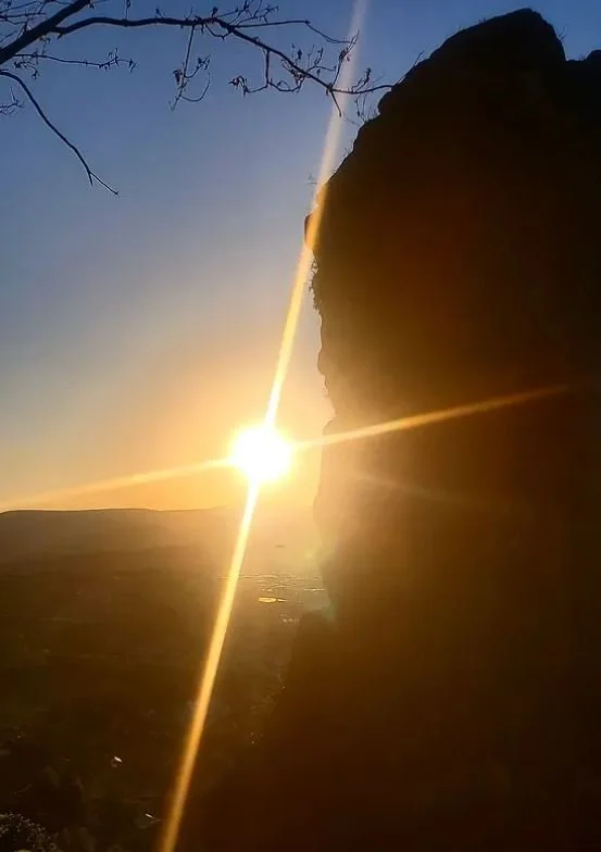 sunset beside rock at chimney rocks hollidaysburg pa