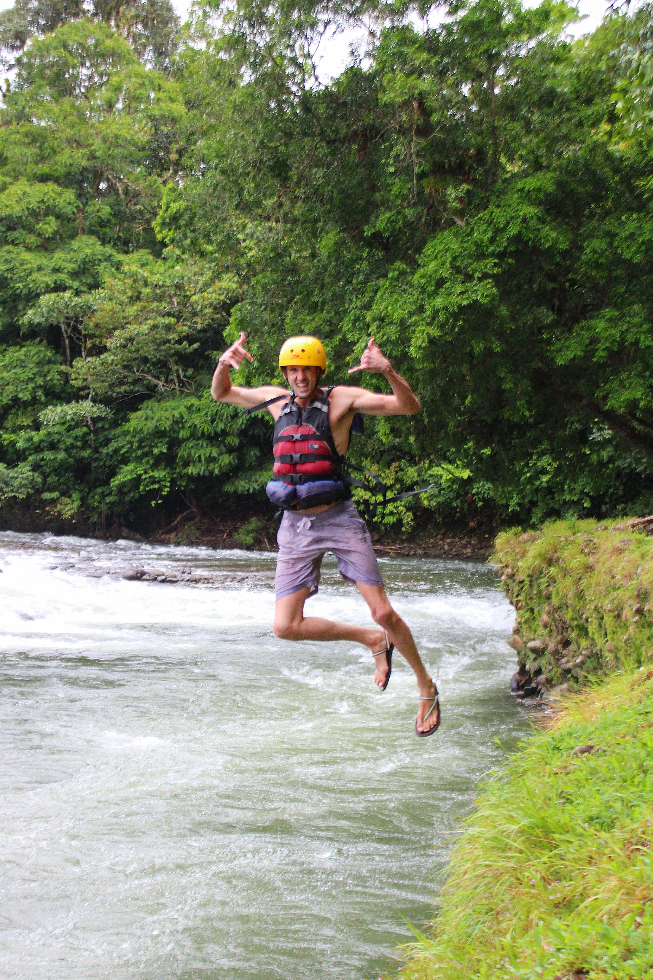 gage+jumping+into+river.png