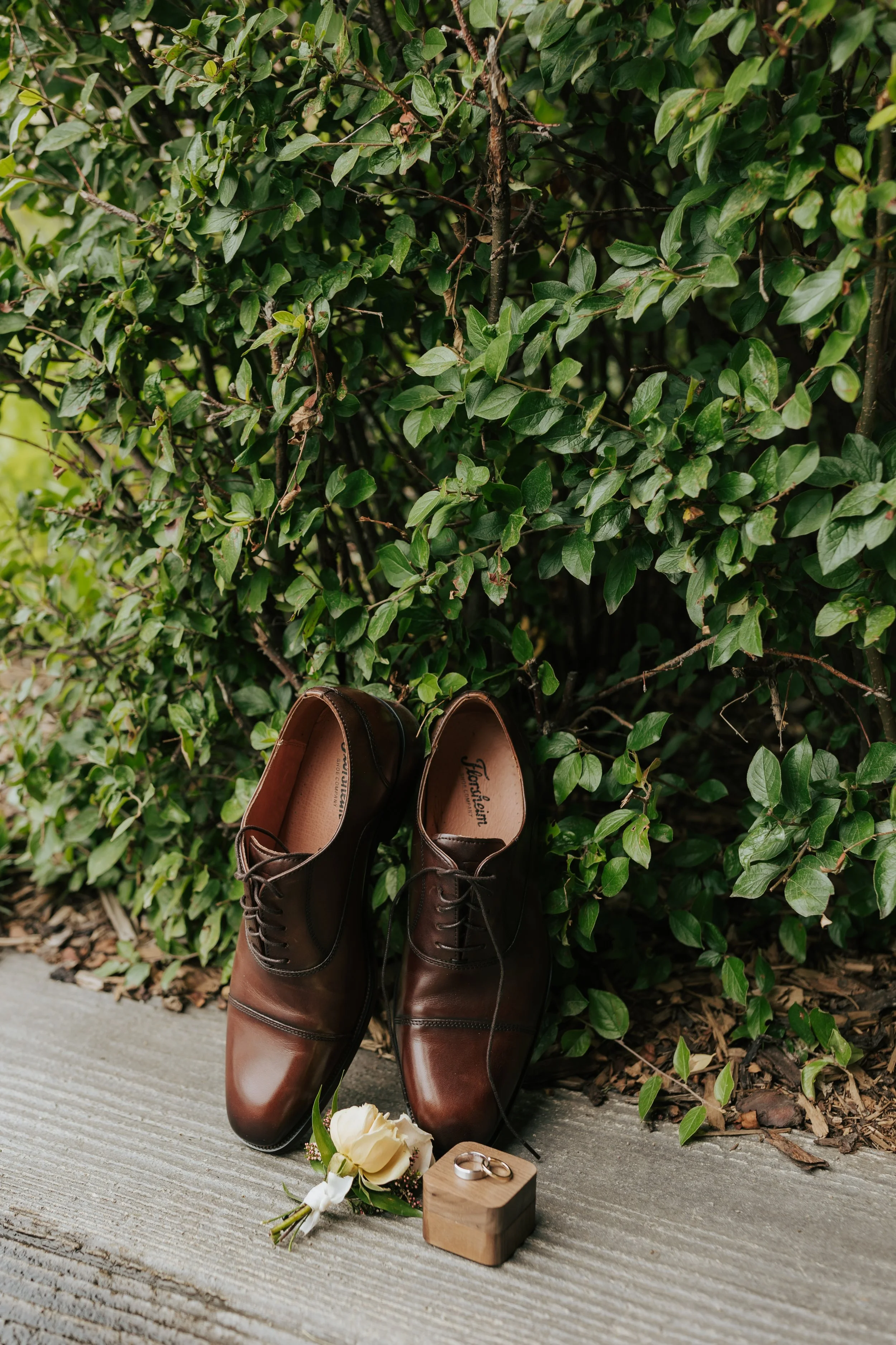AlyssaWrightPhoto-CalgaryWedding-MaddieCasey-15.jpg