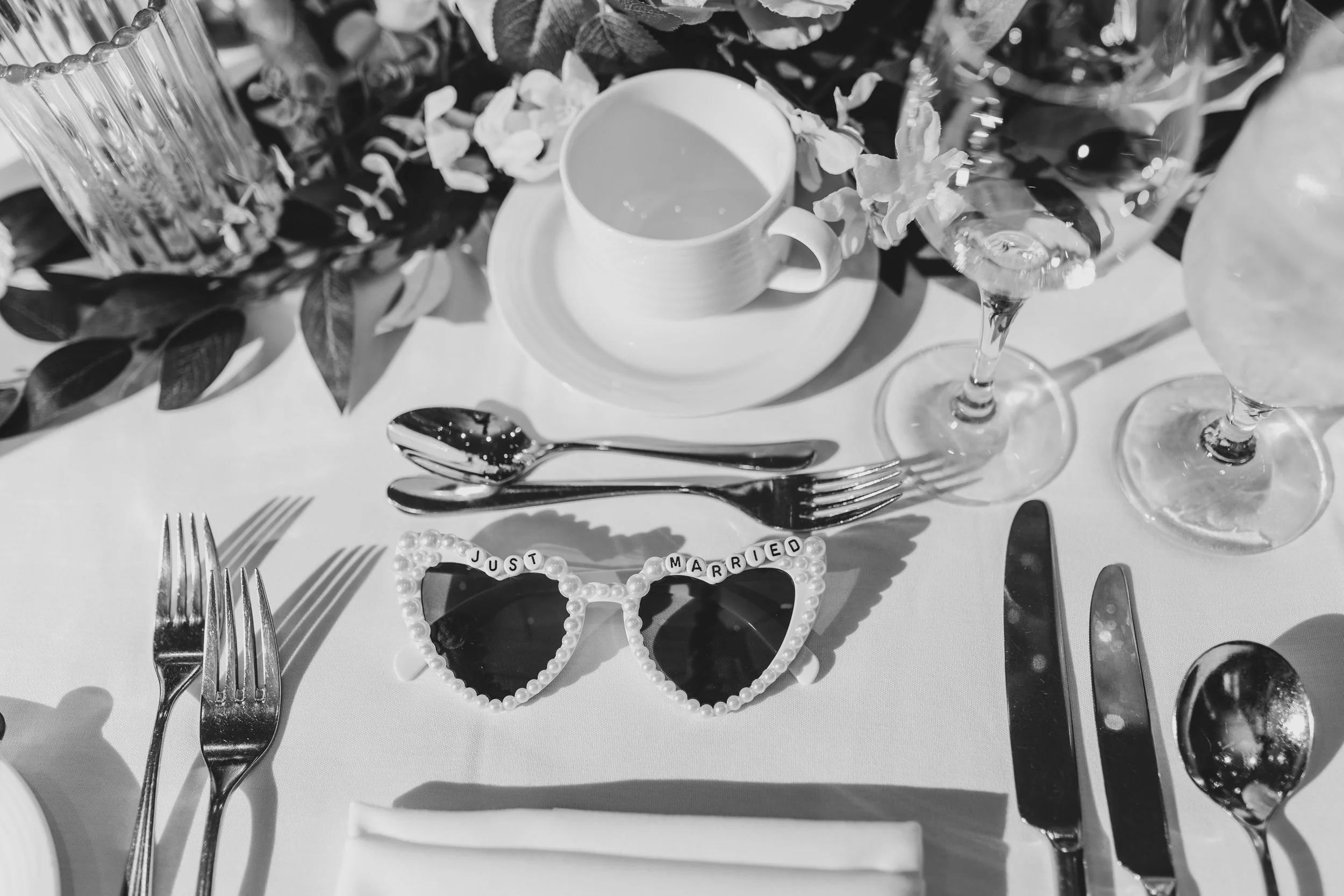calgary-wedding-photographers-fairmont-palliser-hotel-nicole-sarah-JL-883.jpg