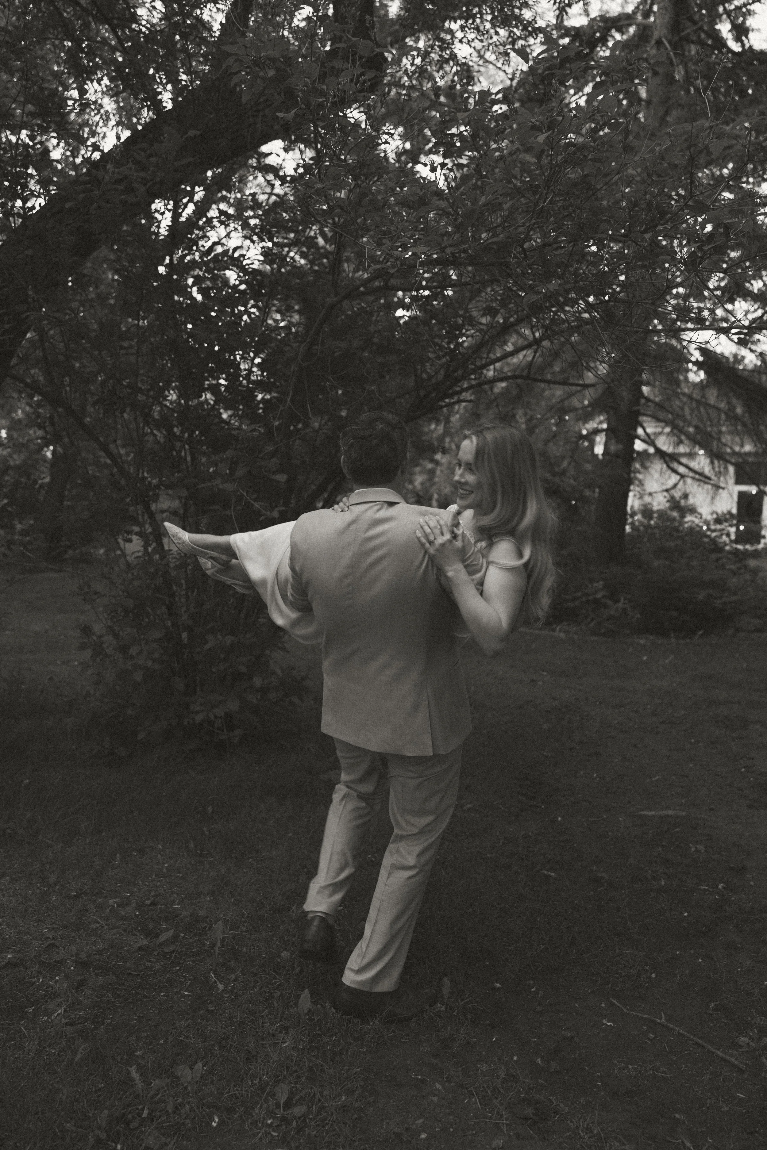 bride and groom at the norland historic estate