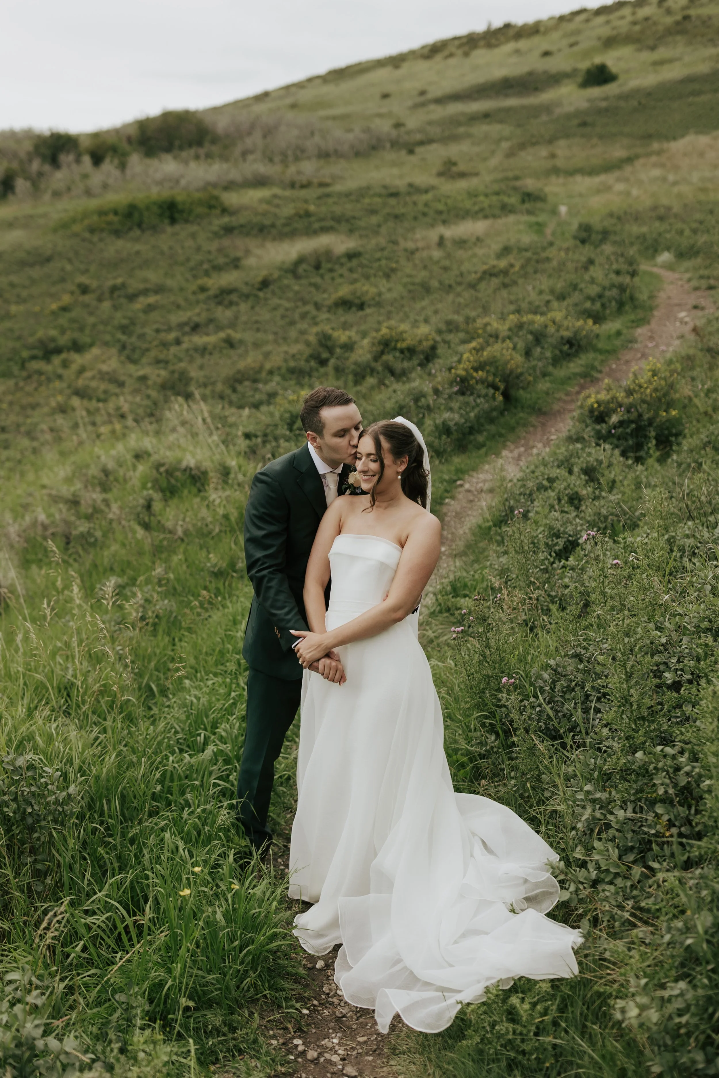 AlyssaWrightPhoto-CalgaryWedding-MaddieCasey-539.jpg