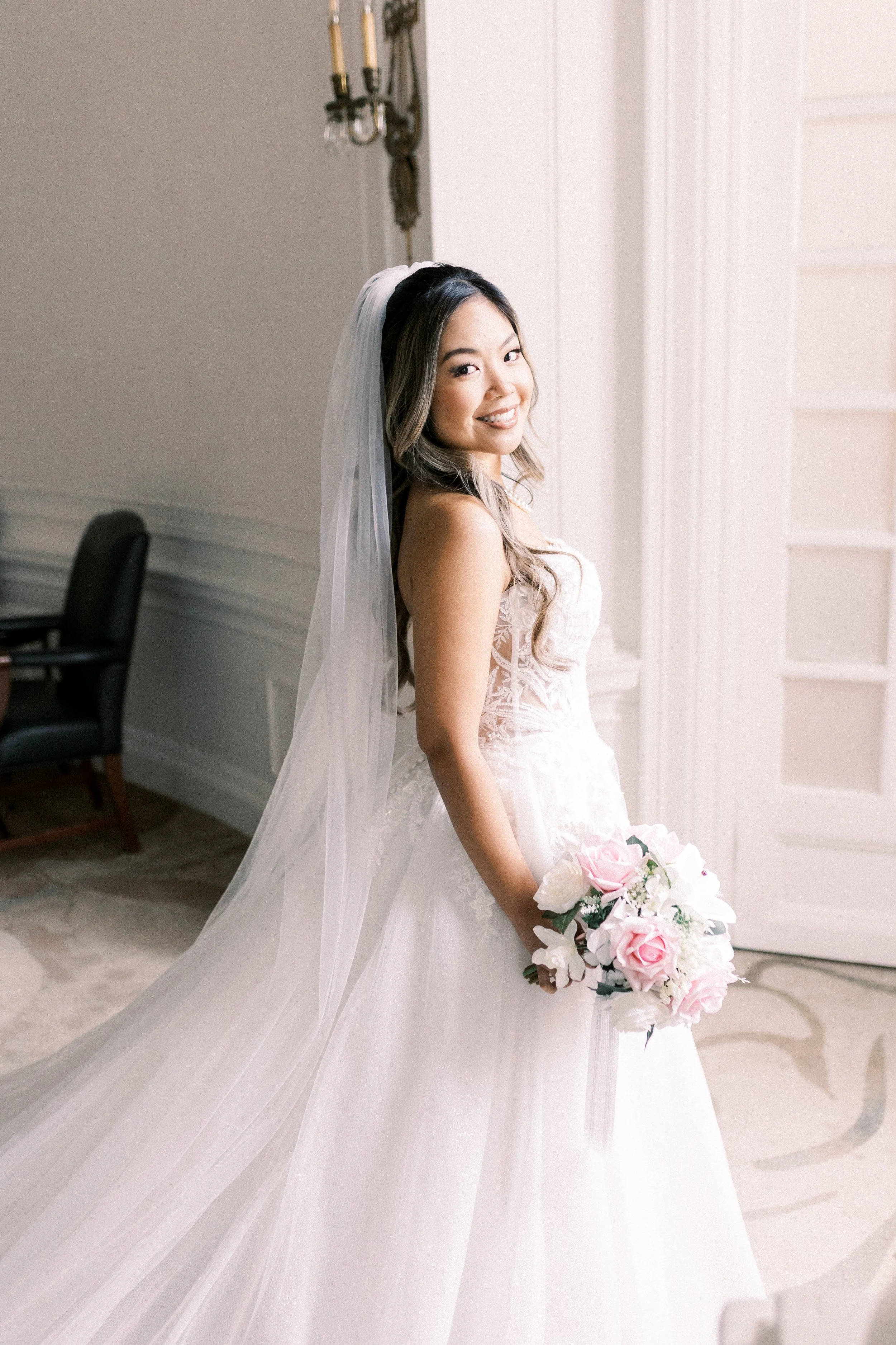 calgary-wedding-photographers-fairmont-palliser-hotel-nicole-sarah-JL-648.jpg