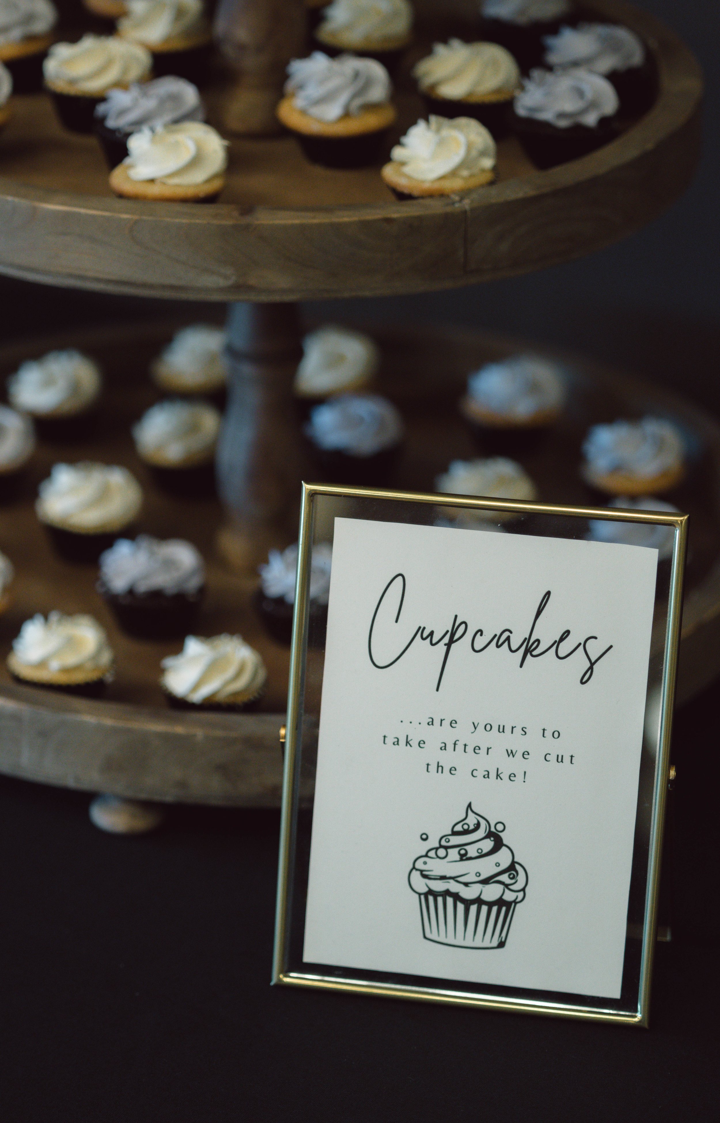cupcake station