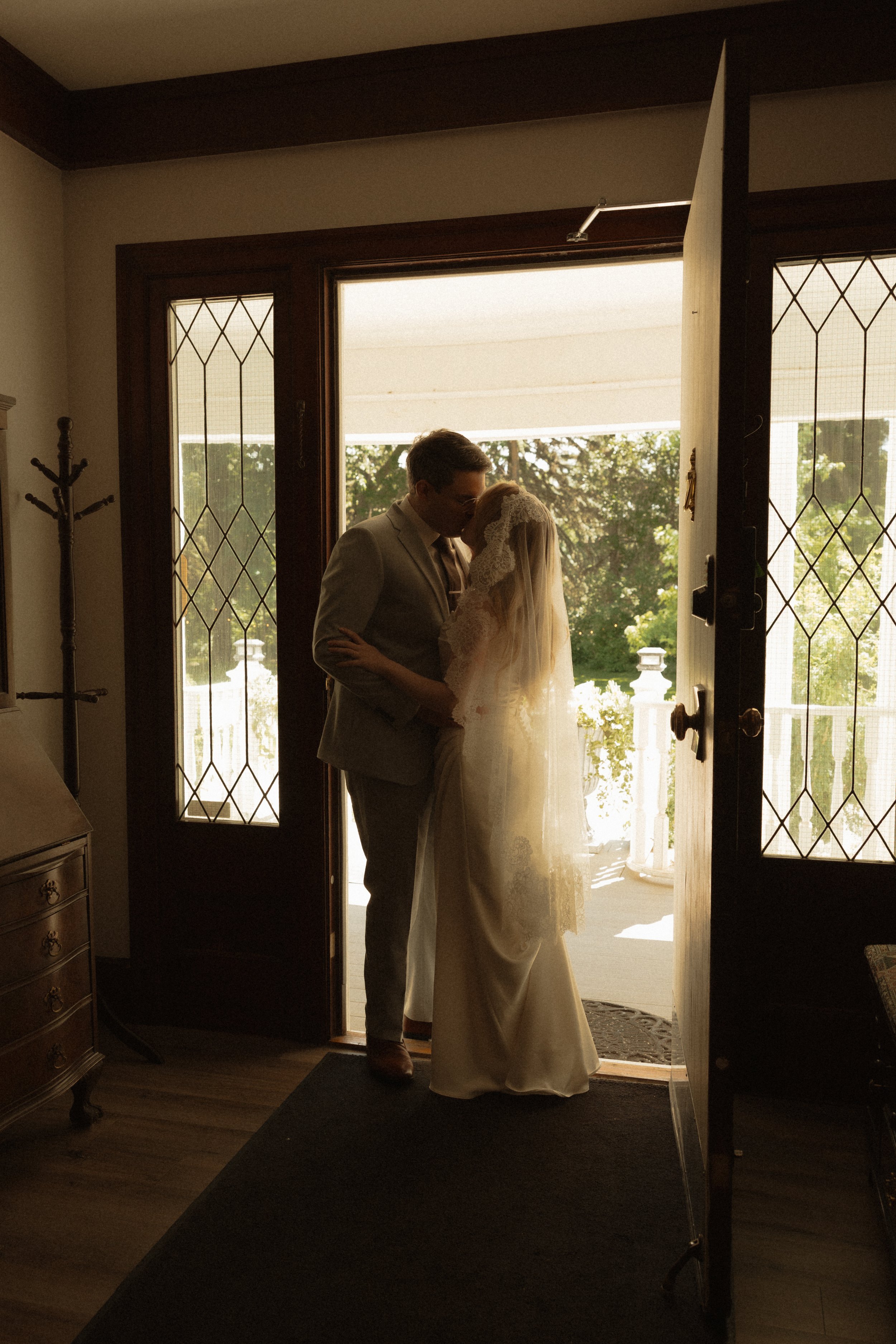 bride and groom at the norland historic estate
