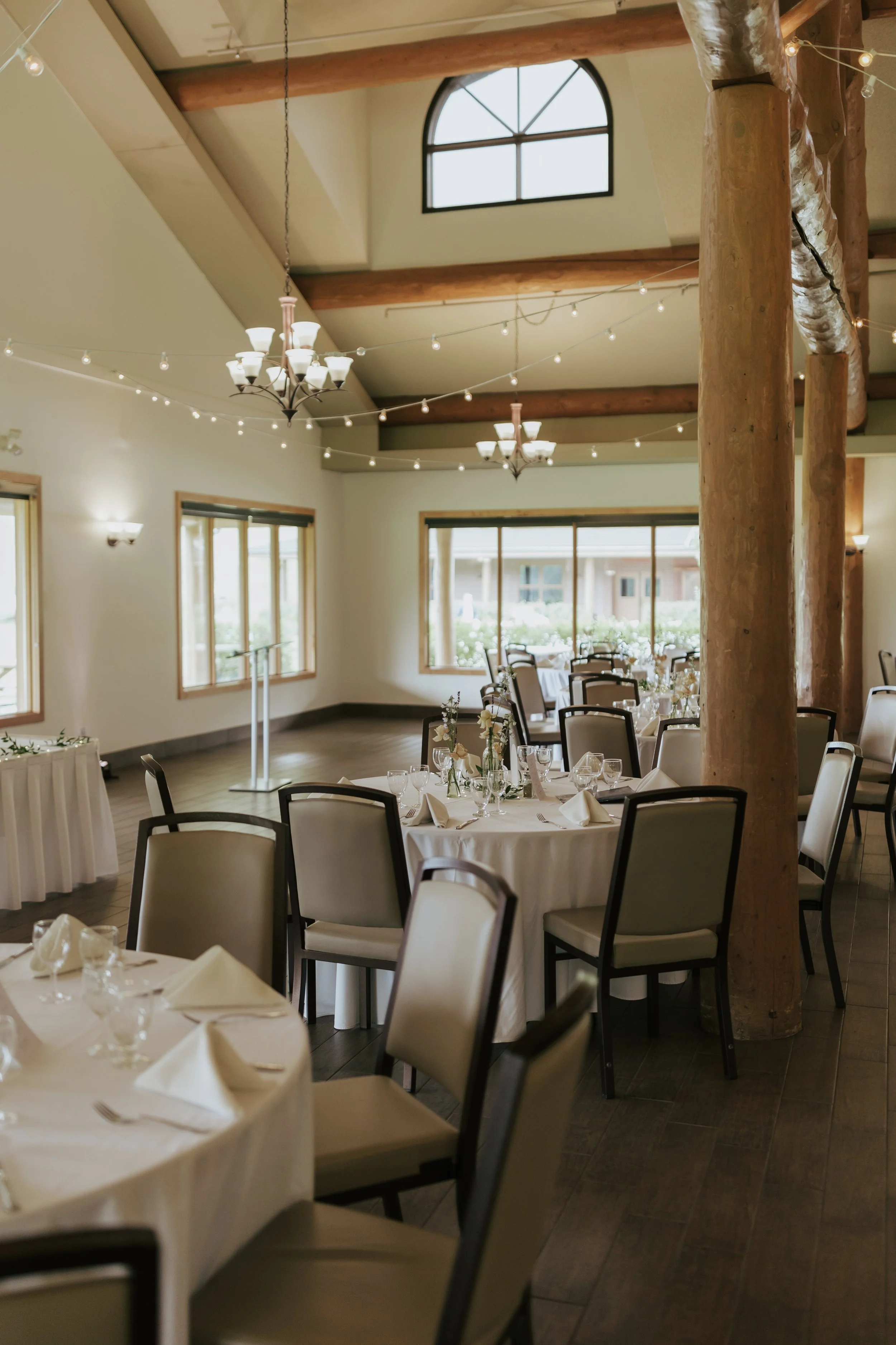 AlyssaWrightPhoto-CalgaryWedding-MaddieCasey-981.jpg