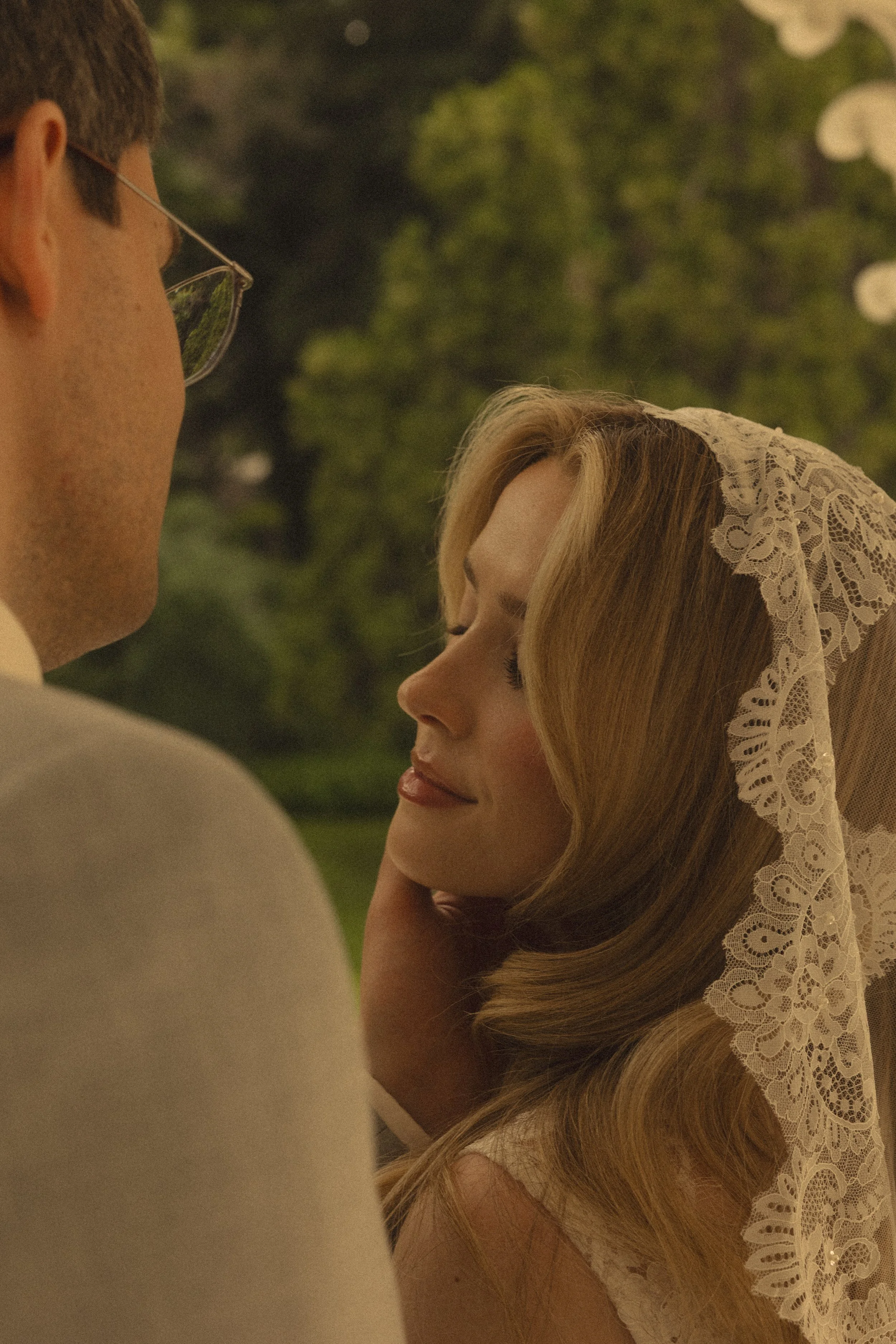 bride and groom at the norland historic estate