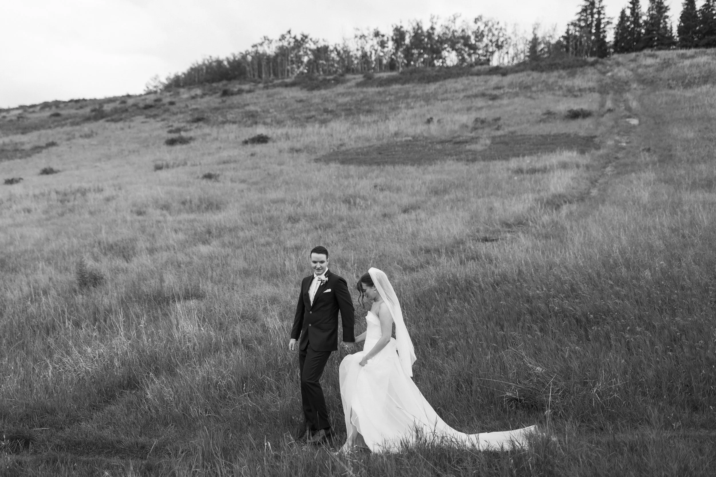 AlyssaWrightPhoto-CalgaryWedding-MaddieCasey-244.jpg