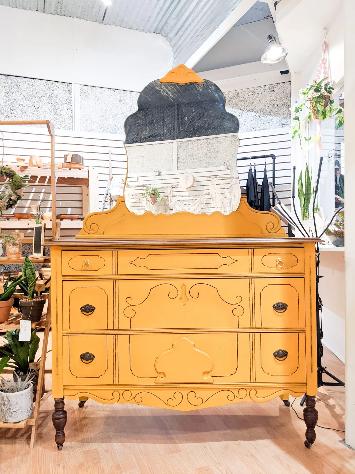 How to Sell Furniture on Etsy