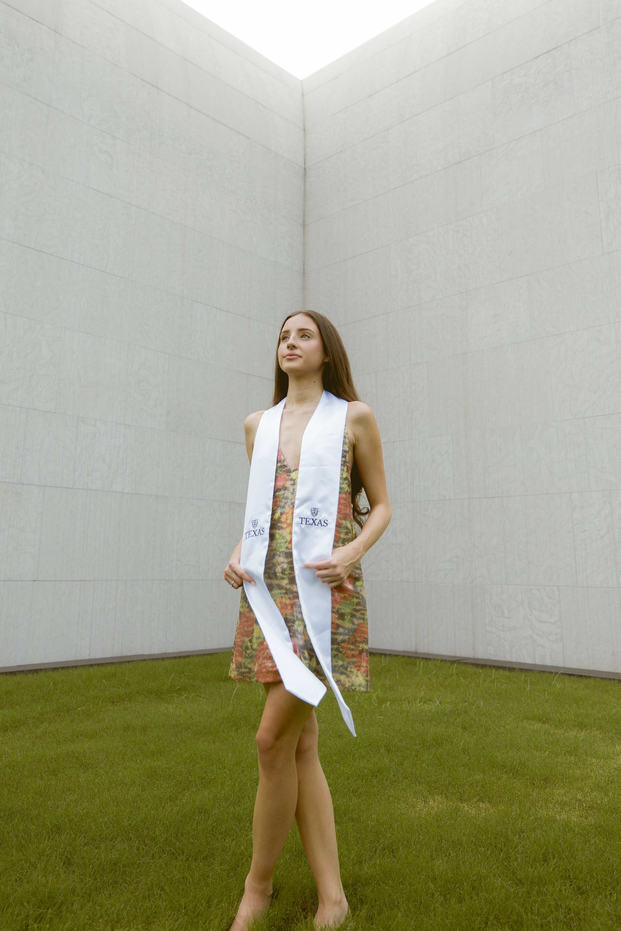 TrinitySeniorPhotos-0770.jpg