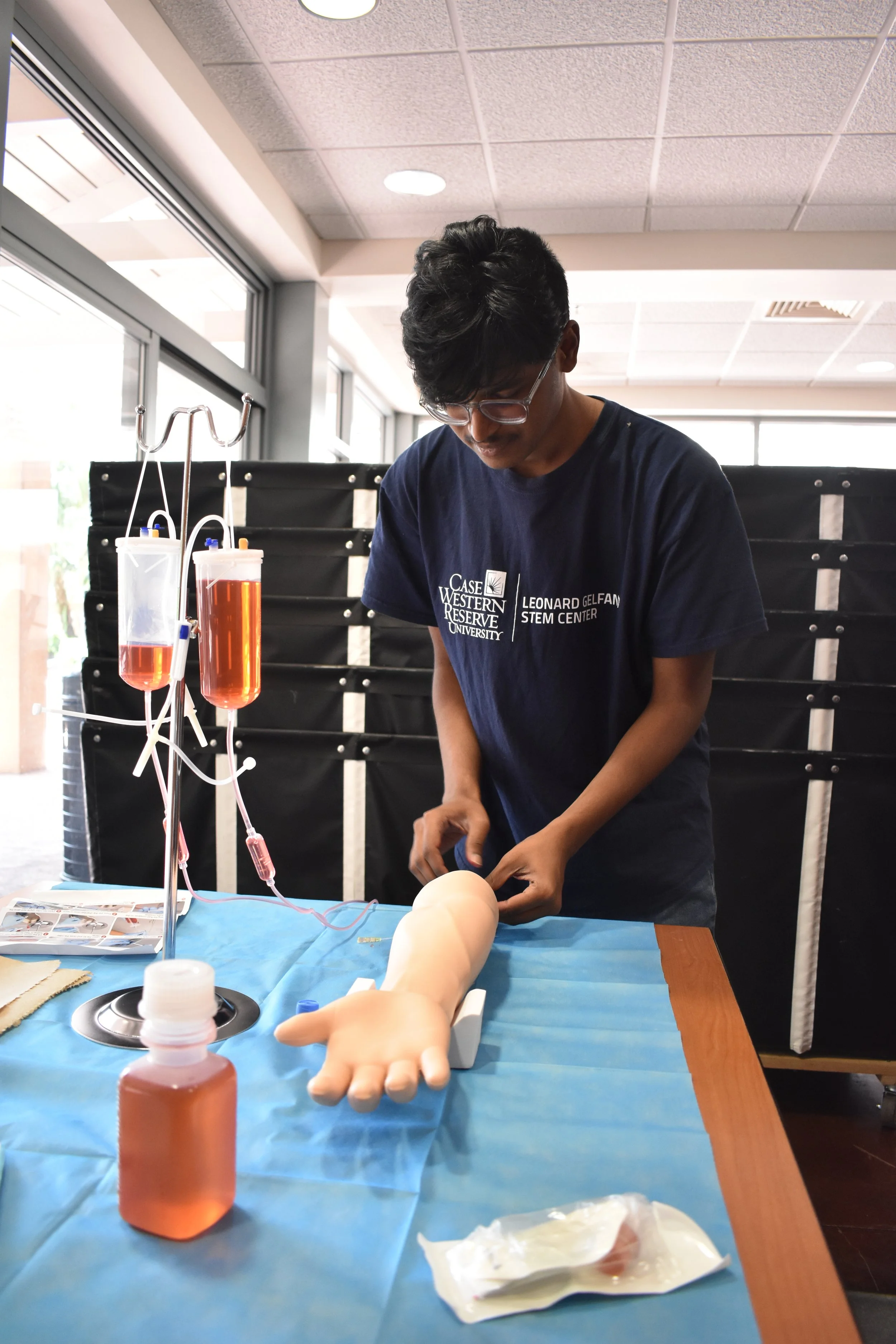 Programs for Grades 9-12 — University Medical Summer™️