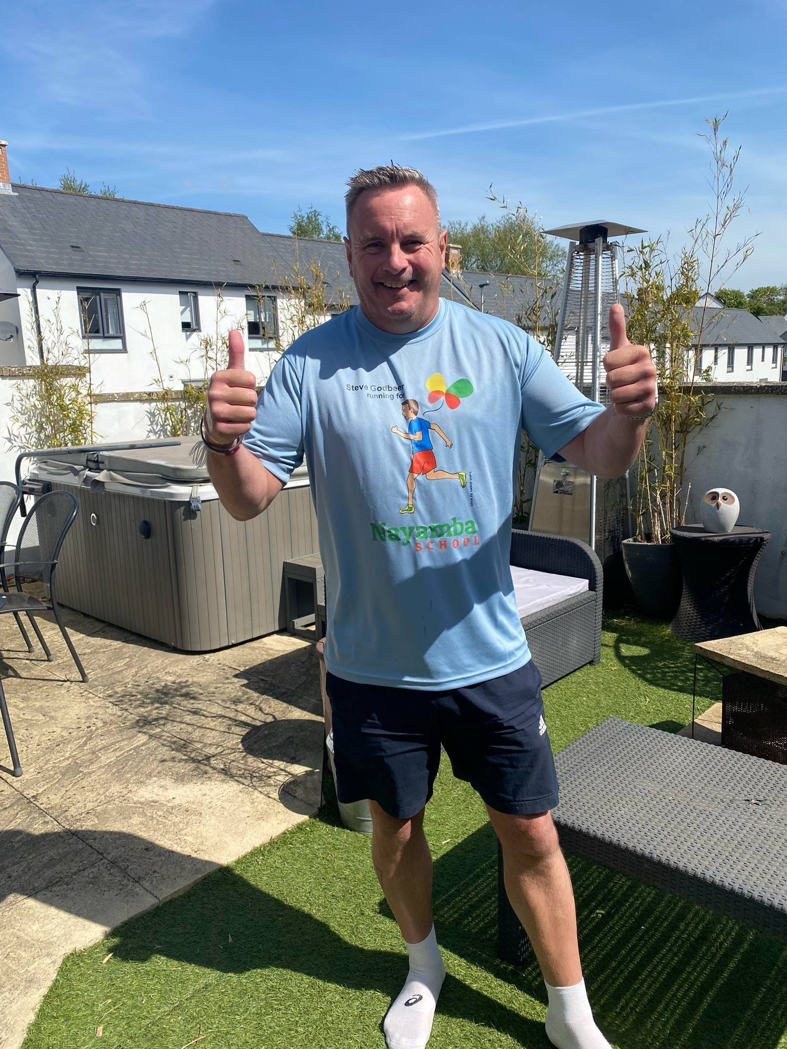 Steve Godbeer ran the Great West Run for Nayamba School raising an incredible £3055 which equates to 43,470 school lunches for the pupils! His motivation was to help the school to provide funds to ensure that the food programme is able to continue at