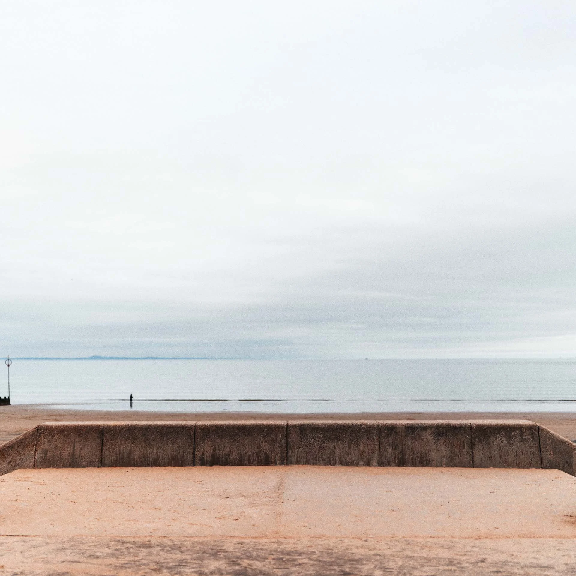 Distant Figures-Portobello Beach-07.jpg