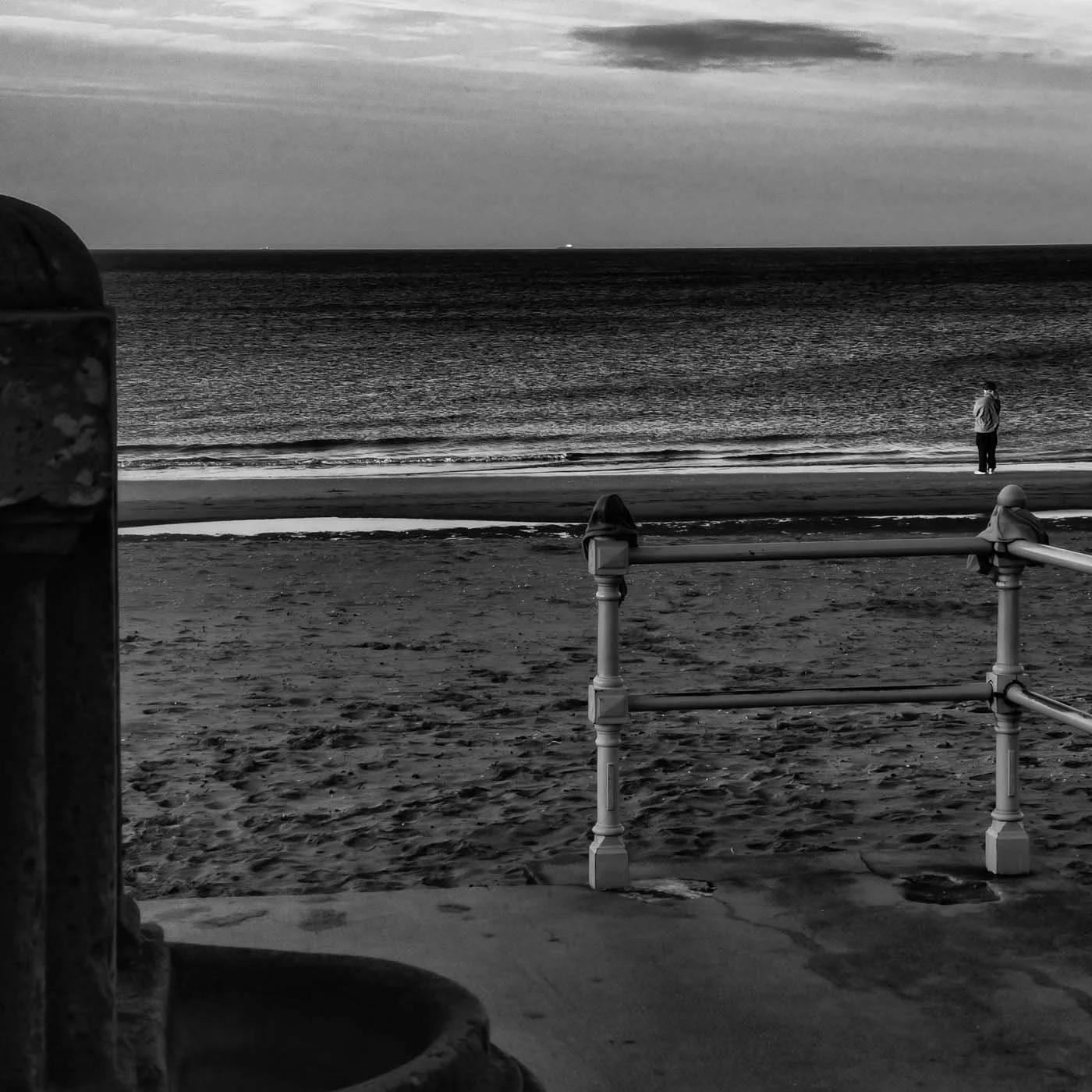 empty-portobelo-promenade-01.jpg