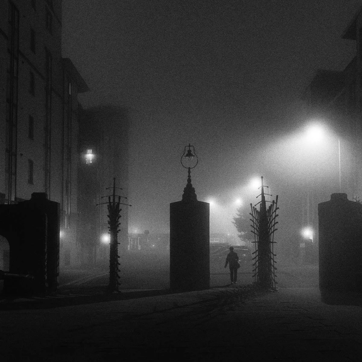 edinburgh-leith-the-shore-haar-midnight.jpg