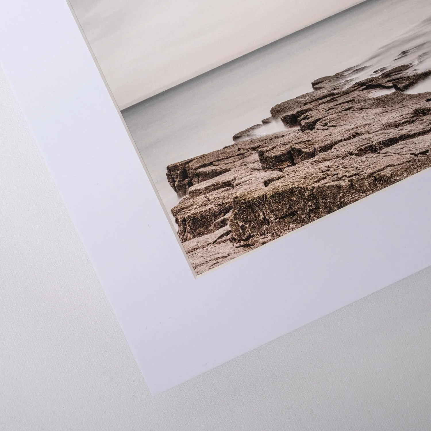 hold-gullane-beach-black-and-white-coastal-detail
.jpg