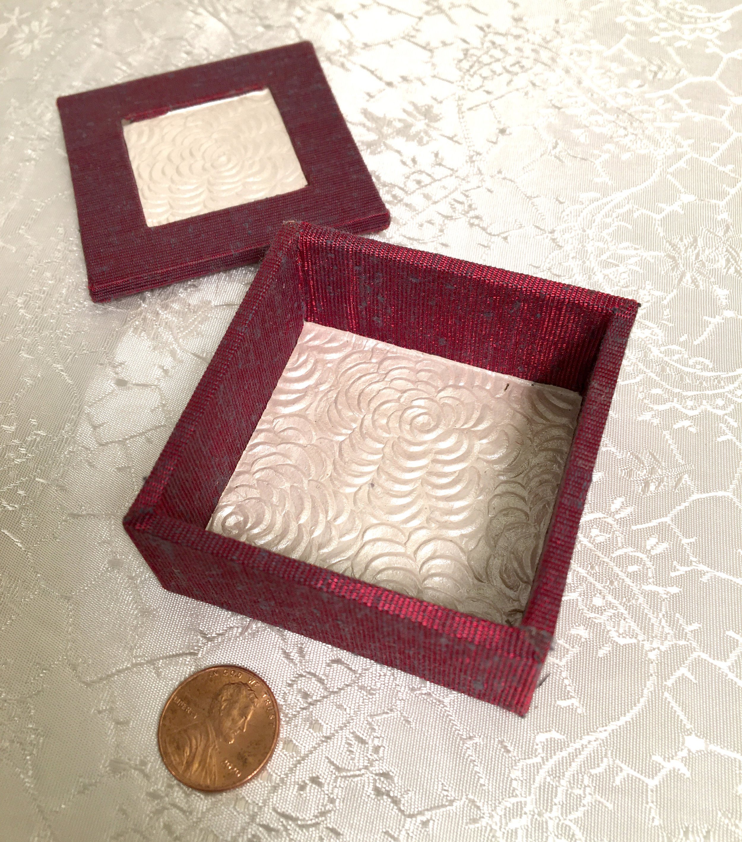 https://i.etsystatic.com/13144215/r/il/476840/3681739303/il_fullxfull.3681739303_nsr8.jpg