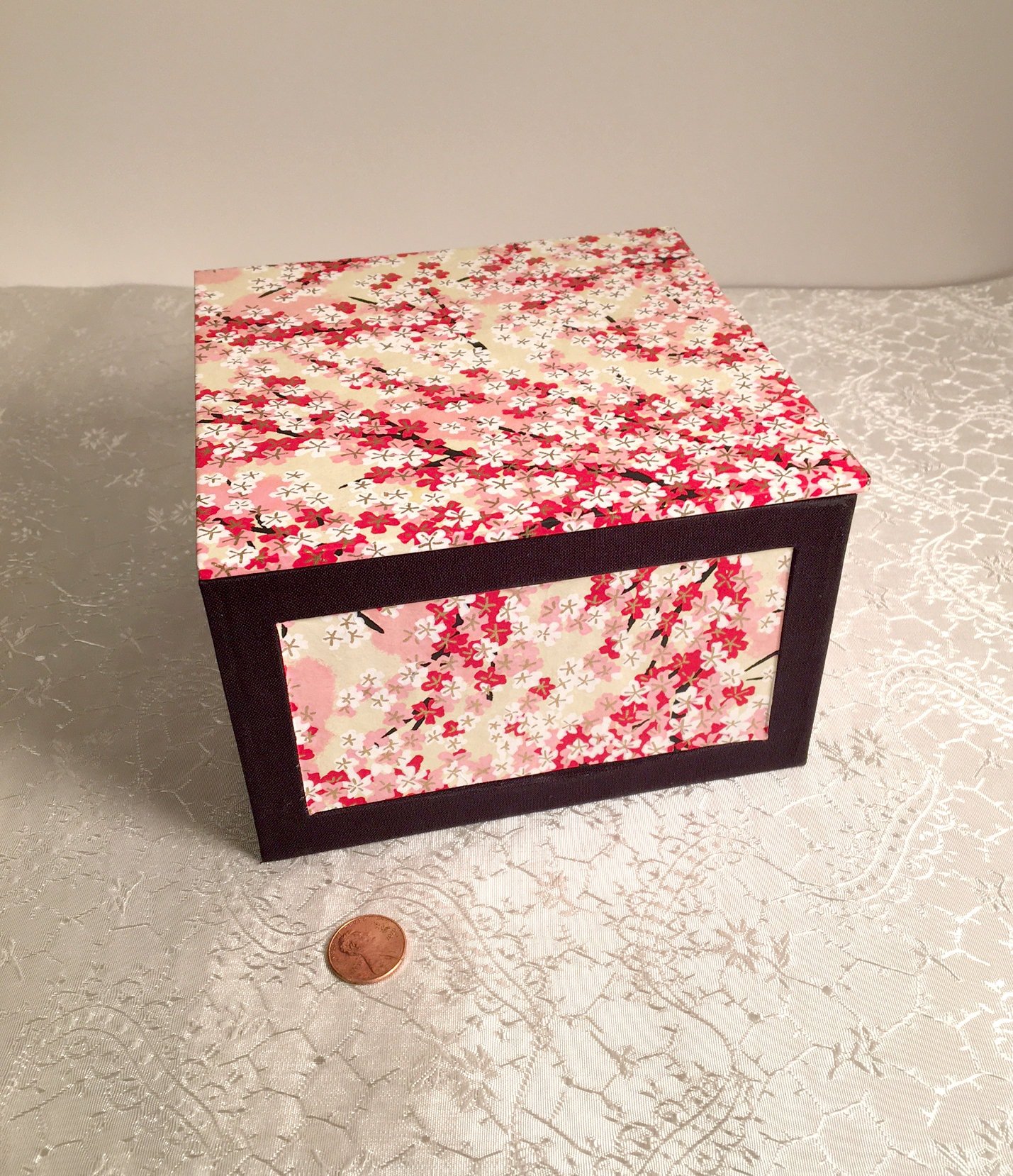 https://i.etsystatic.com/13144215/r/il/6b1ac6/3755055009/il_fullxfull.3755055009_cqaa.jpg