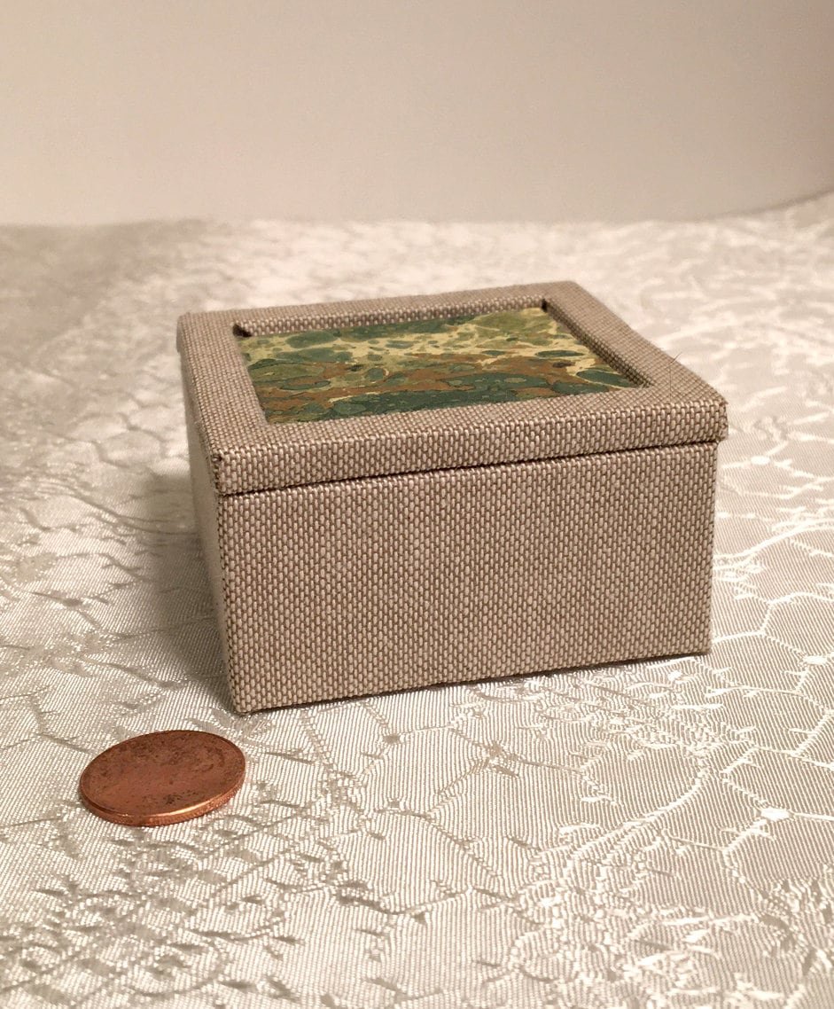 https://i.etsystatic.com/13144215/r/il/3dee82/3731943223/il_fullxfull.3731943223_stbi.jpg