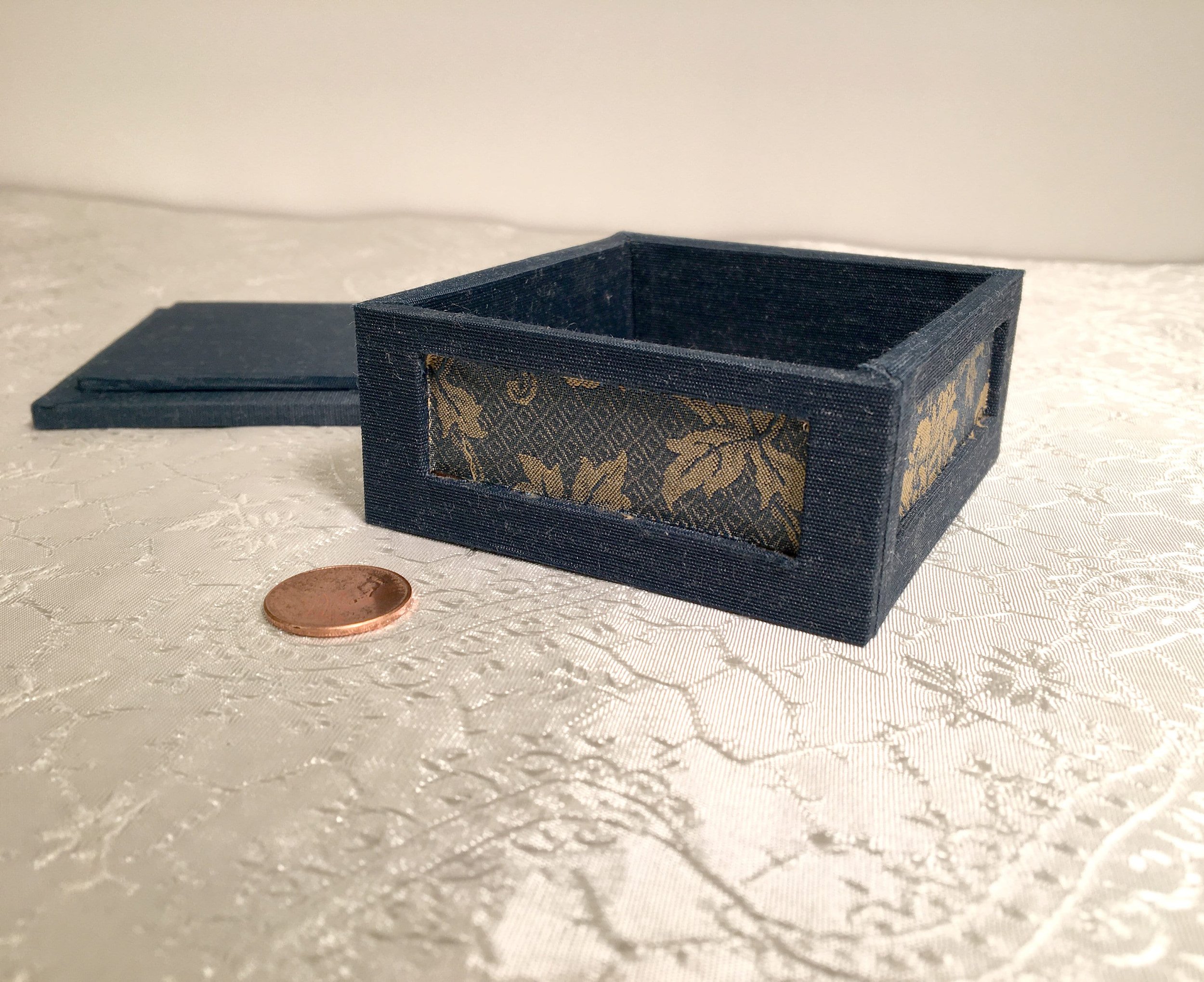 https://i.etsystatic.com/13144215/r/il/fd8a11/3602924132/il_fullxfull.3602924132_enjy.jpg