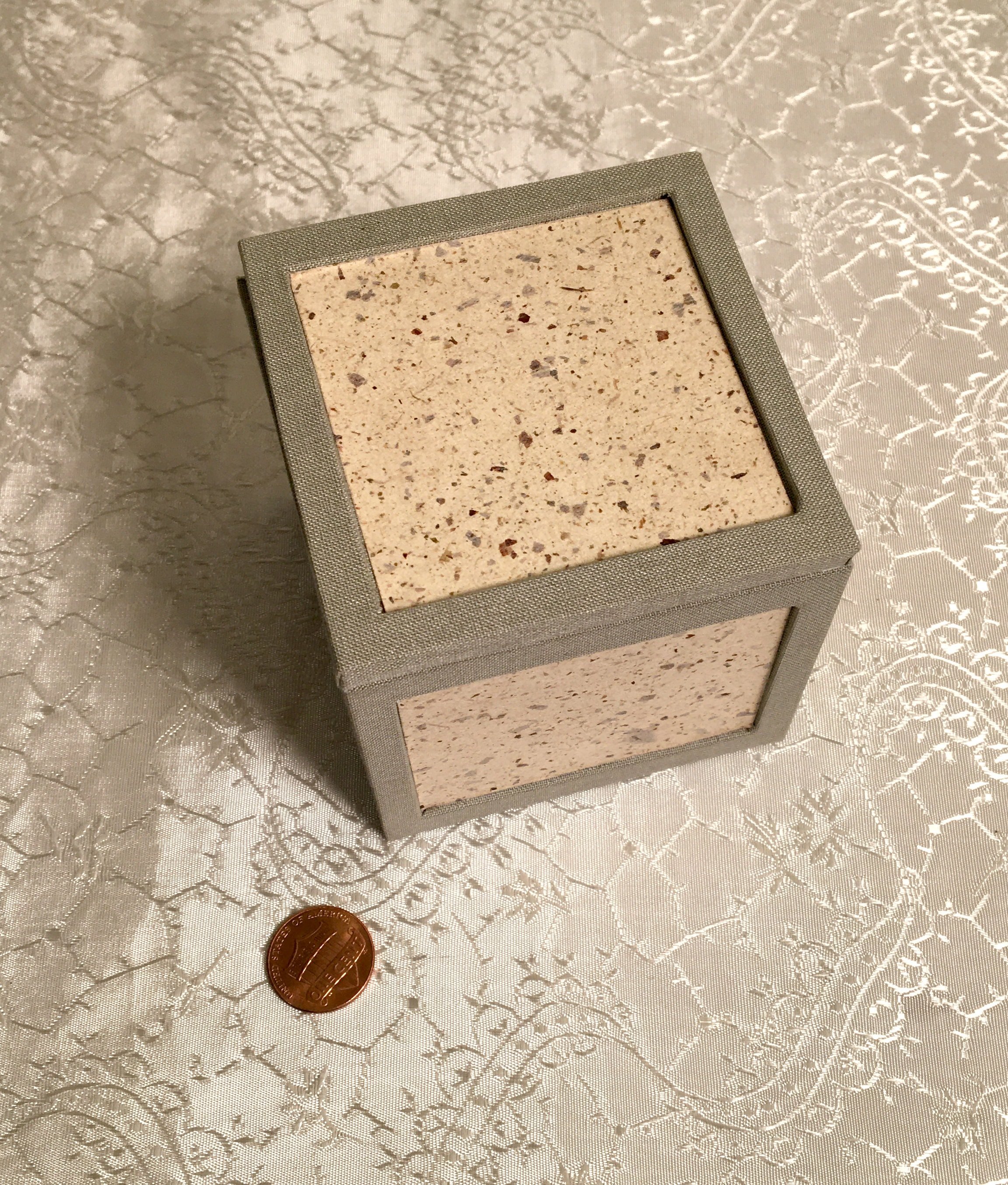 https://i.etsystatic.com/13144215/r/il/92062b/3651223473/il_fullxfull.3651223473_e8cz.jpg