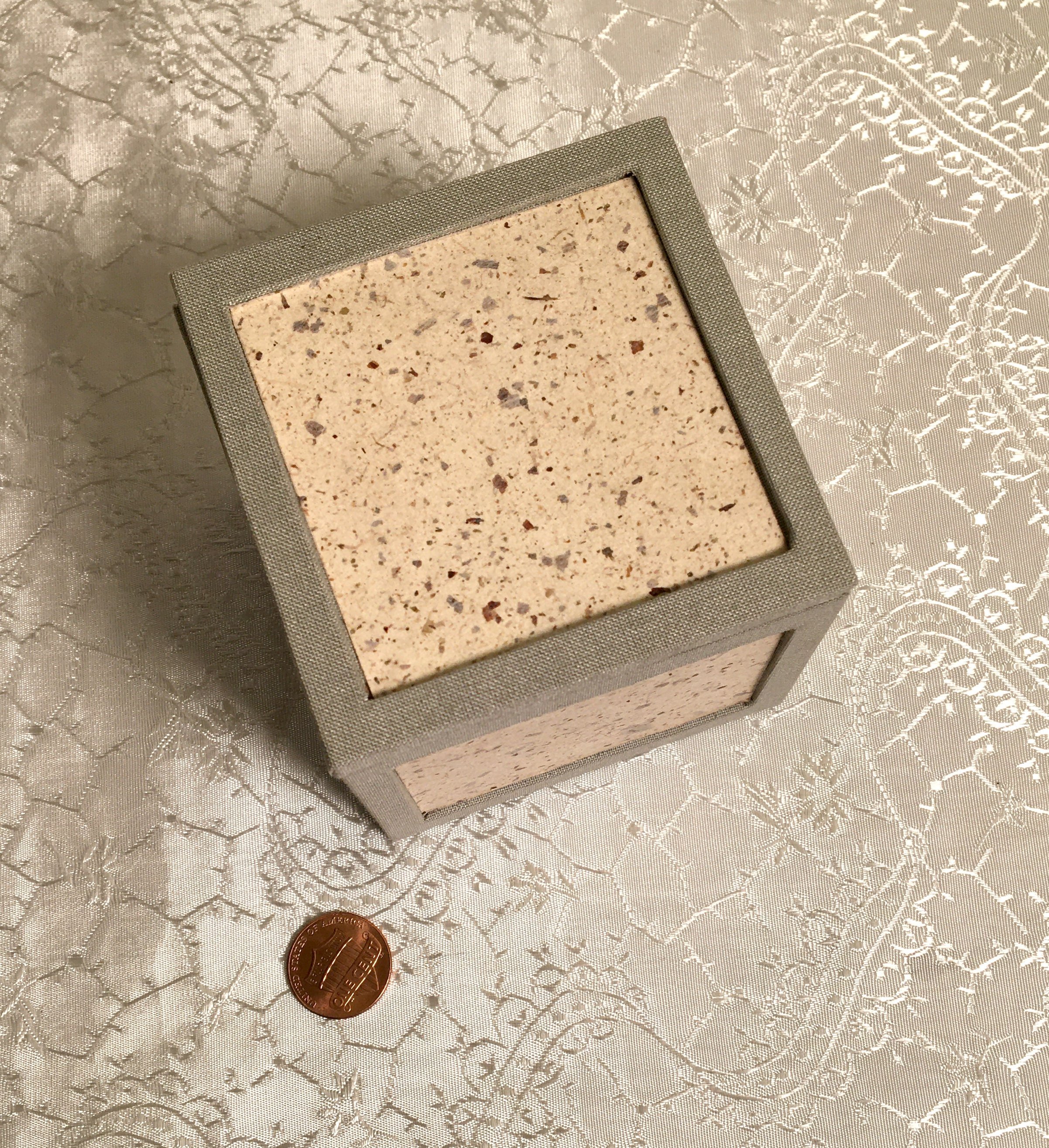 https://i.etsystatic.com/13144215/r/il/43b006/3603608662/il_fullxfull.3603608662_82p6.jpg