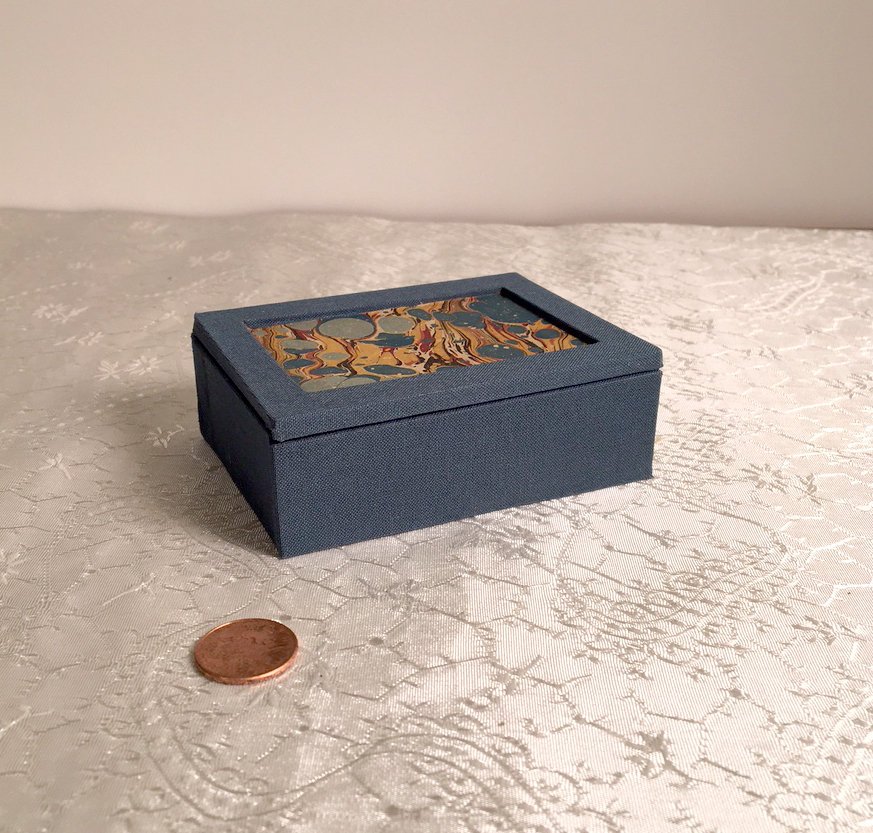 https://i.etsystatic.com/13144215/r/il/4b9a12/3712506656/il_fullxfull.3712506656_rto0.jpg