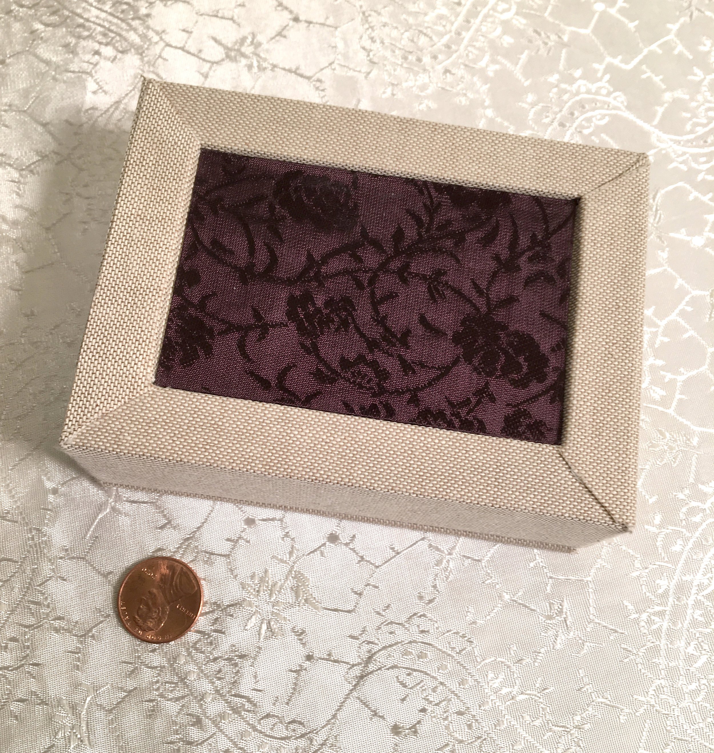 https://i.etsystatic.com/13144215/r/il/08b1a1/3603366896/il_fullxfull.3603366896_knrq.jpg