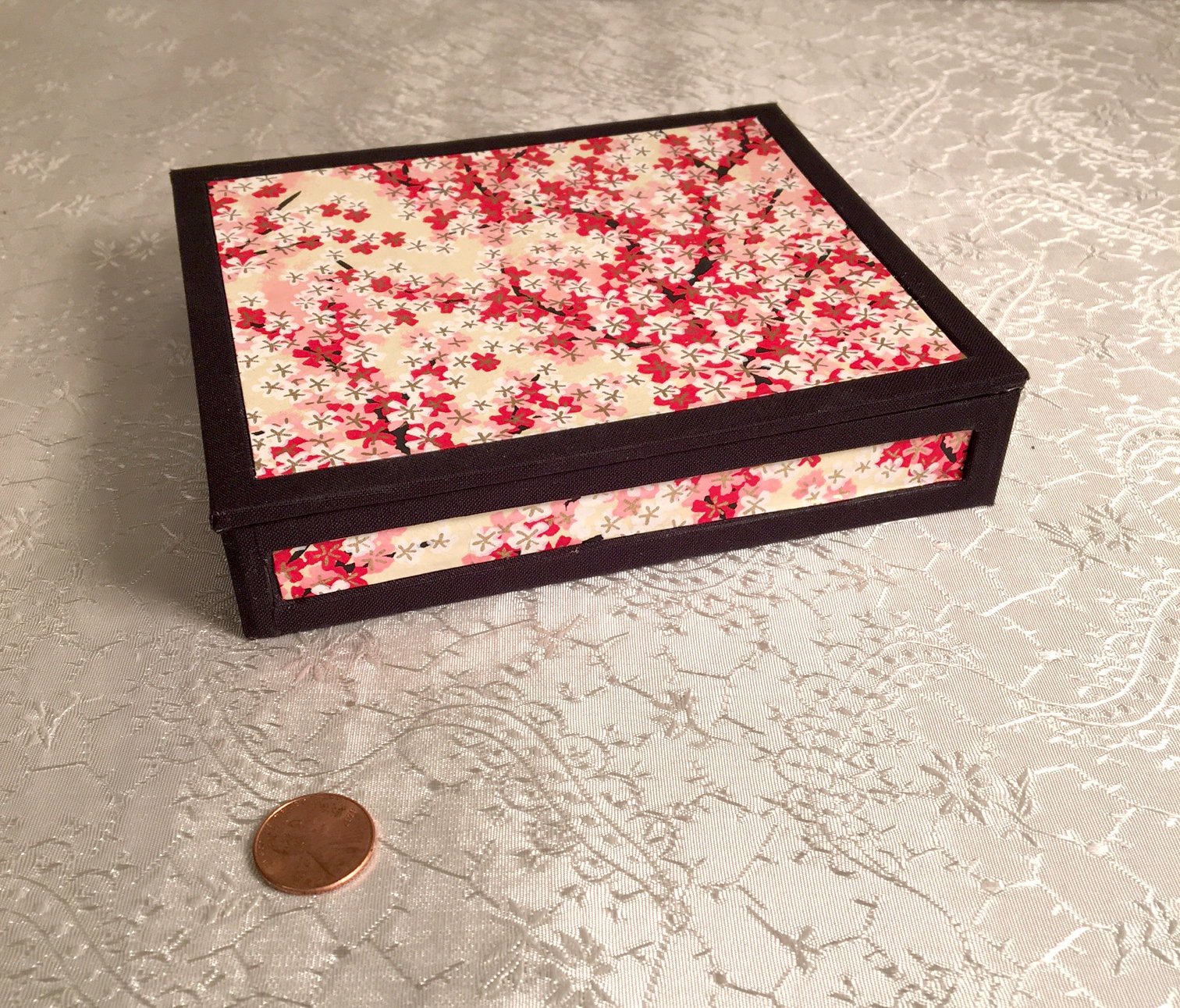 https://i.etsystatic.com/13144215/r/il/f7cd1c/3714720852/il_fullxfull.3714720852_6rb0.jpg
