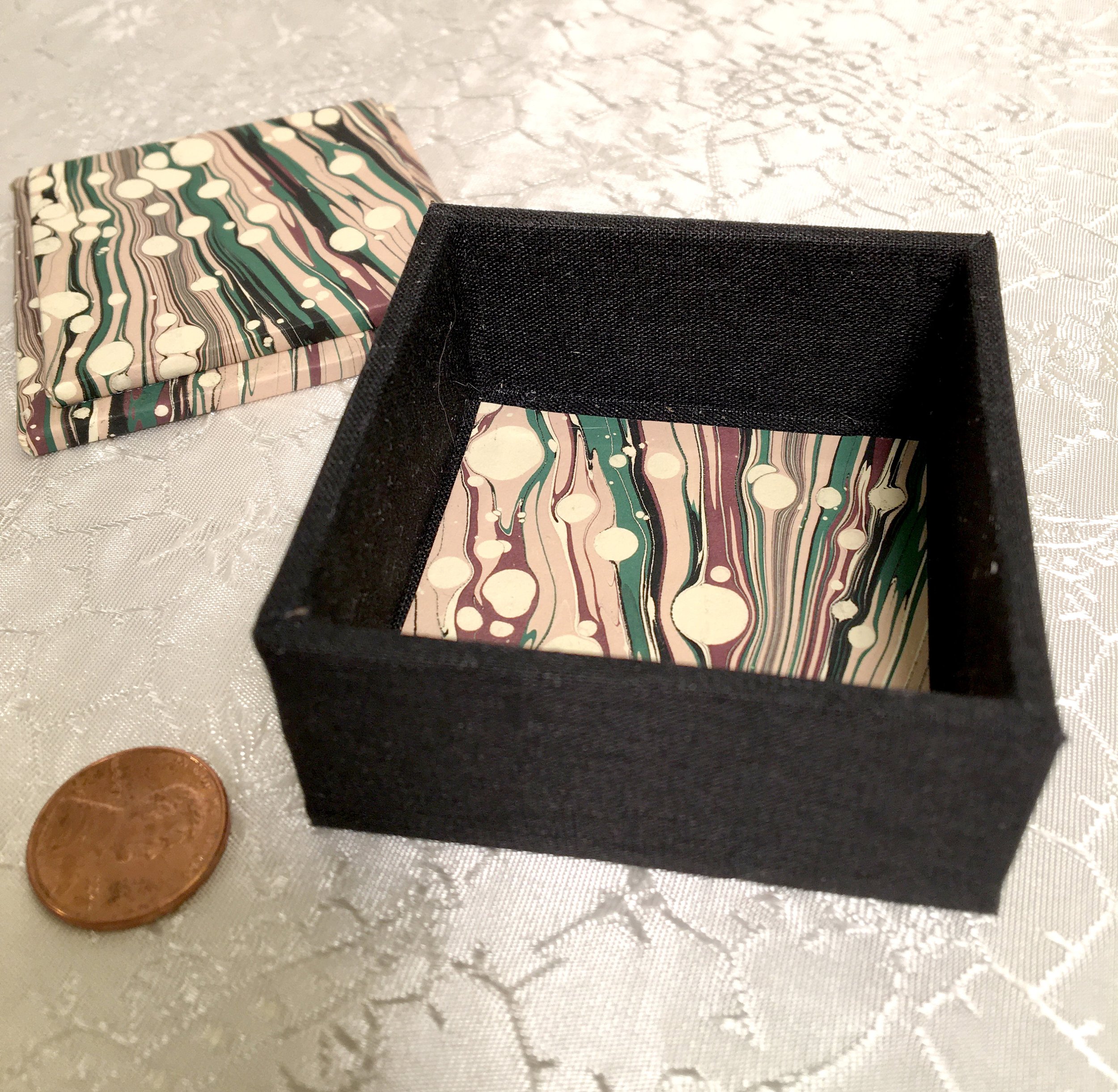 https://i.etsystatic.com/13144215/r/il/7b3065/3620637252/il_fullxfull.3620637252_giyz.jpg