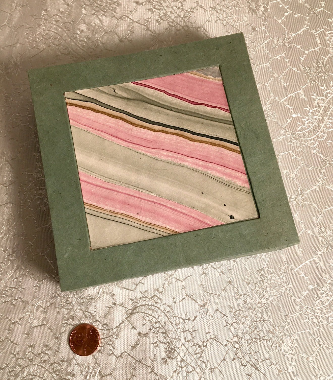 https://i.etsystatic.com/13144215/r/il/bb4960/3703955976/il_fullxfull.3703955976_882k.jpg