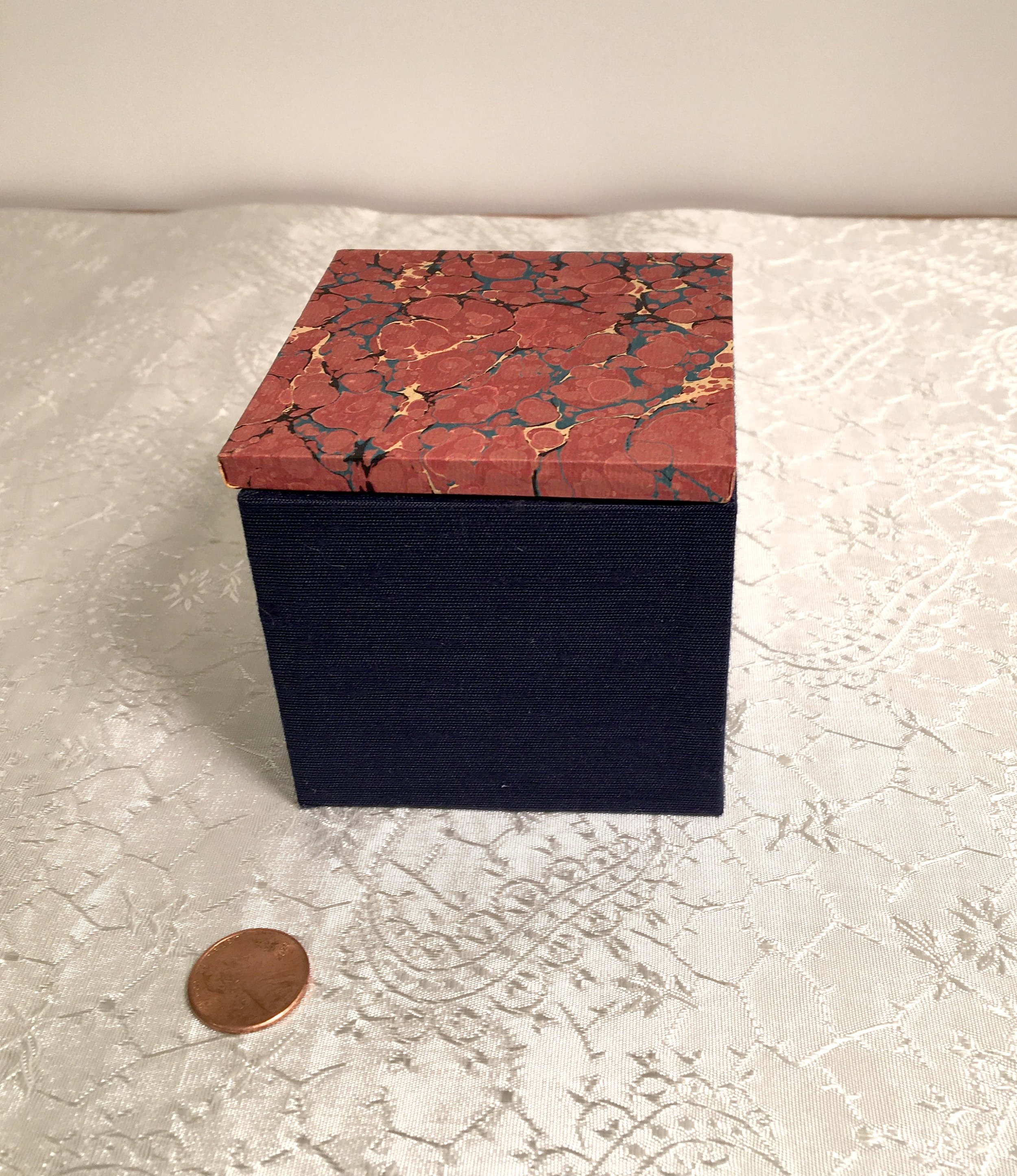 https://i.etsystatic.com/13144215/r/il/db6372/3651198357/il_fullxfull.3651198357_65ea.jpg