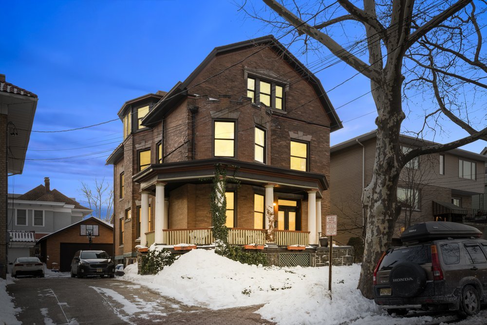 COLUMBIA TERRACE, WEEHAWKEN