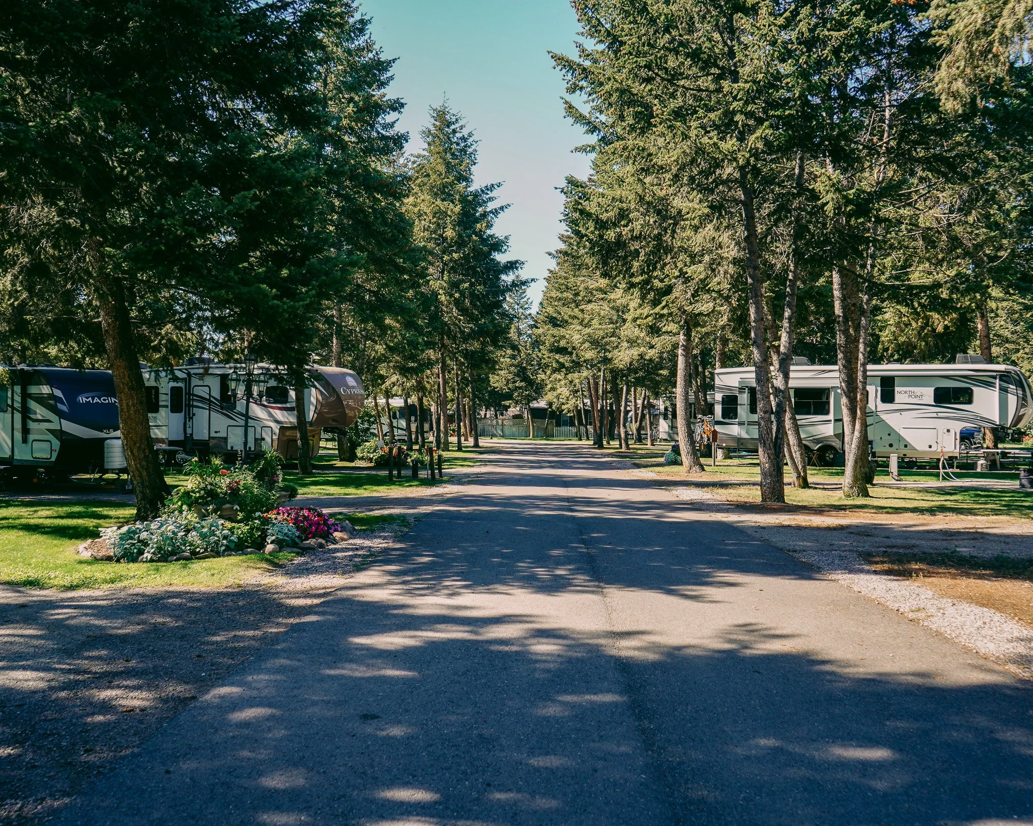 We're busily prepping the park for the coming winter months!! All the annual flowers are being pulling and some of the buildings are being buttoned up for the season. We still have some nice days ahead of us though. Travelers are still coming through