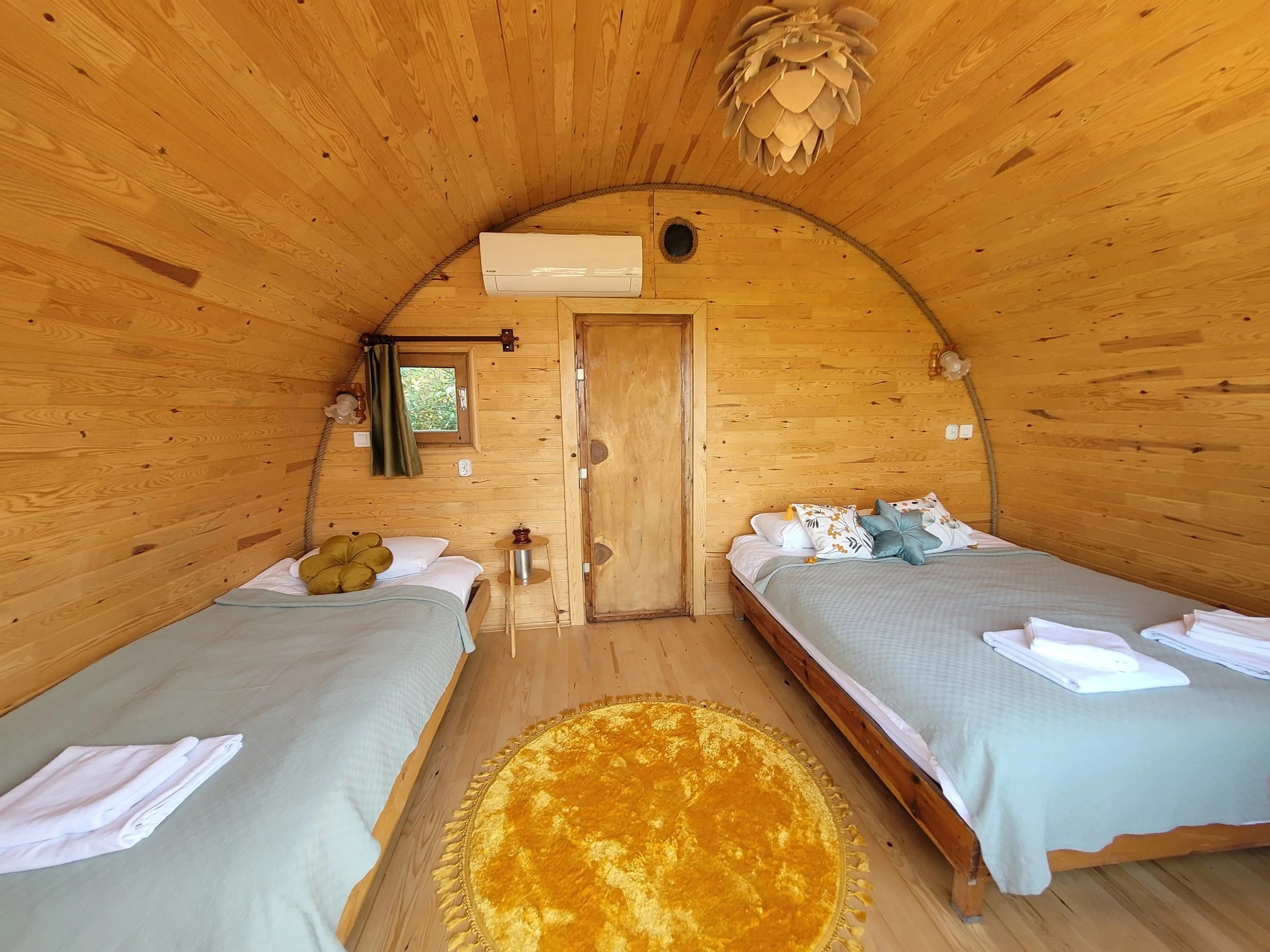 Tiny Globe (double bed+single bed) with Shower+WC and AC.jpg