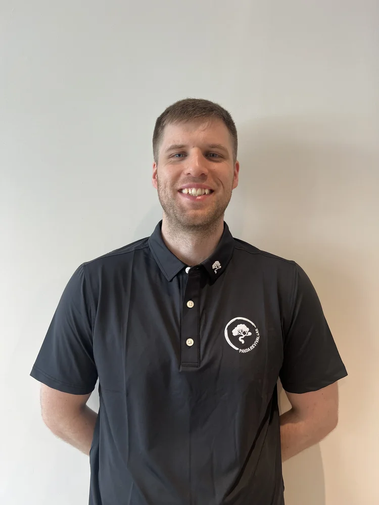 Rob Ogloff, Physiotherapist at Panda Revival Lab in Surrey