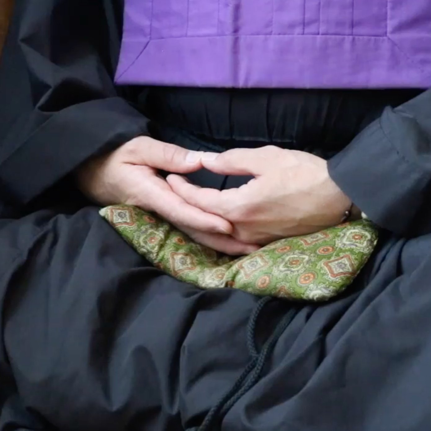Zazen+4.jpg