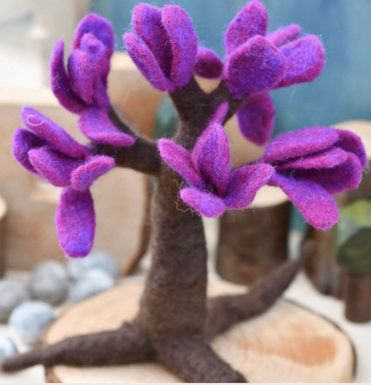 Tara Treasures - Felt Seasonal Tree
