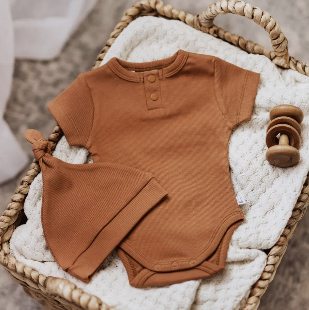 Snuggle Hunny Chestnut Short Sleeve Bodysuit