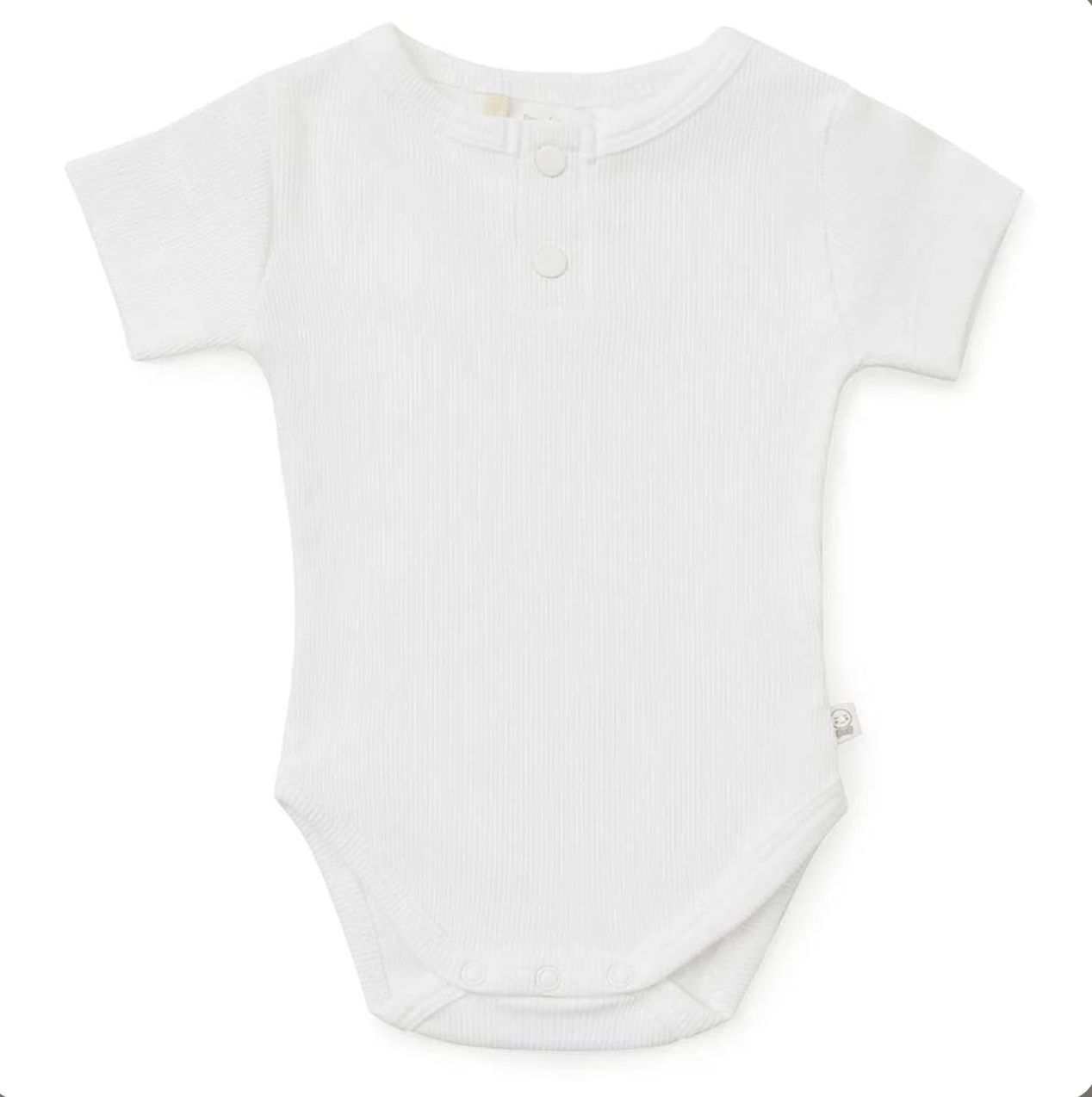 Snuggle Hunny Milk Short Sleeve Bodysuit